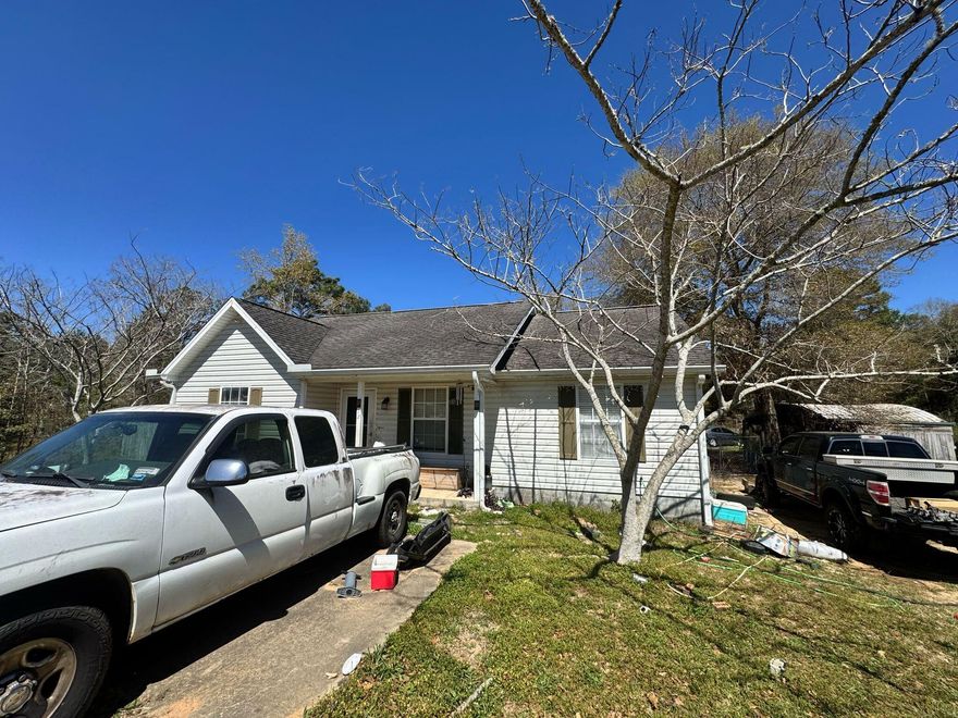 Step inside this 1999 build home in quiet cul de sac with easy access to highway and located near shops and restaurants. Home has 3 beds with 2 baths and large backyard. Home in need of TLC and will be sold in as-is condition.