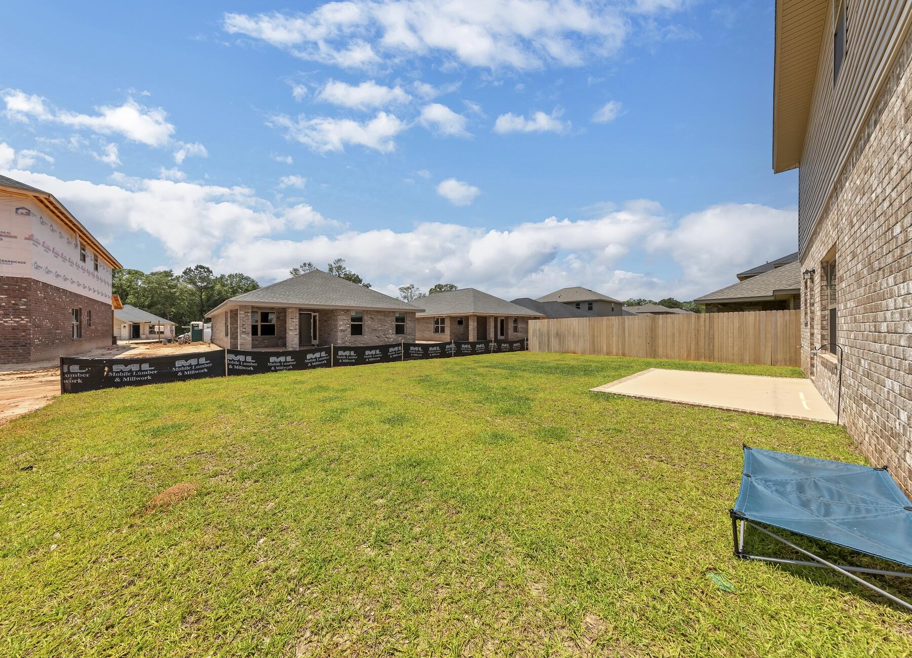 RIDGEWAY LANDING PHASE 1 - Residential Lease