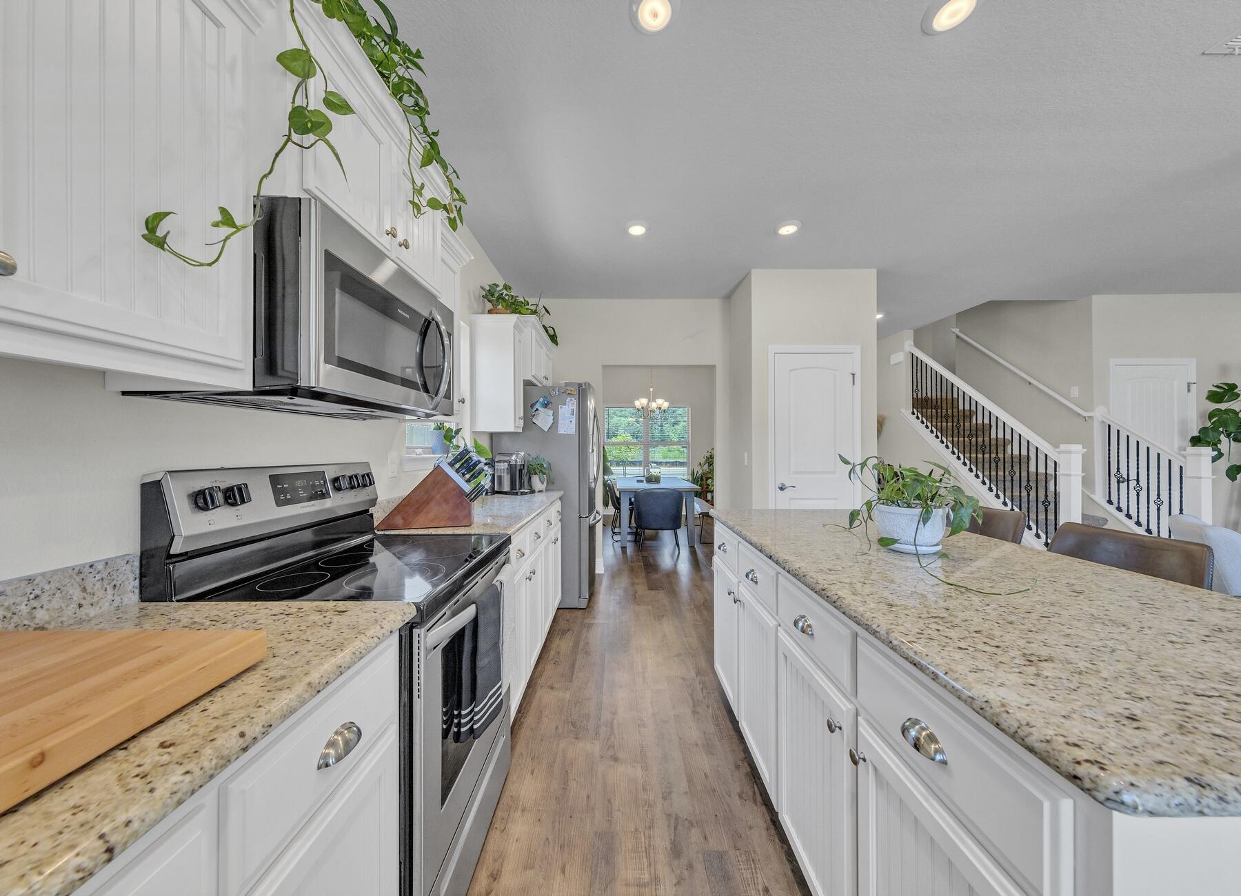 RIDGEWAY LANDING PHASE 1 - Residential Lease