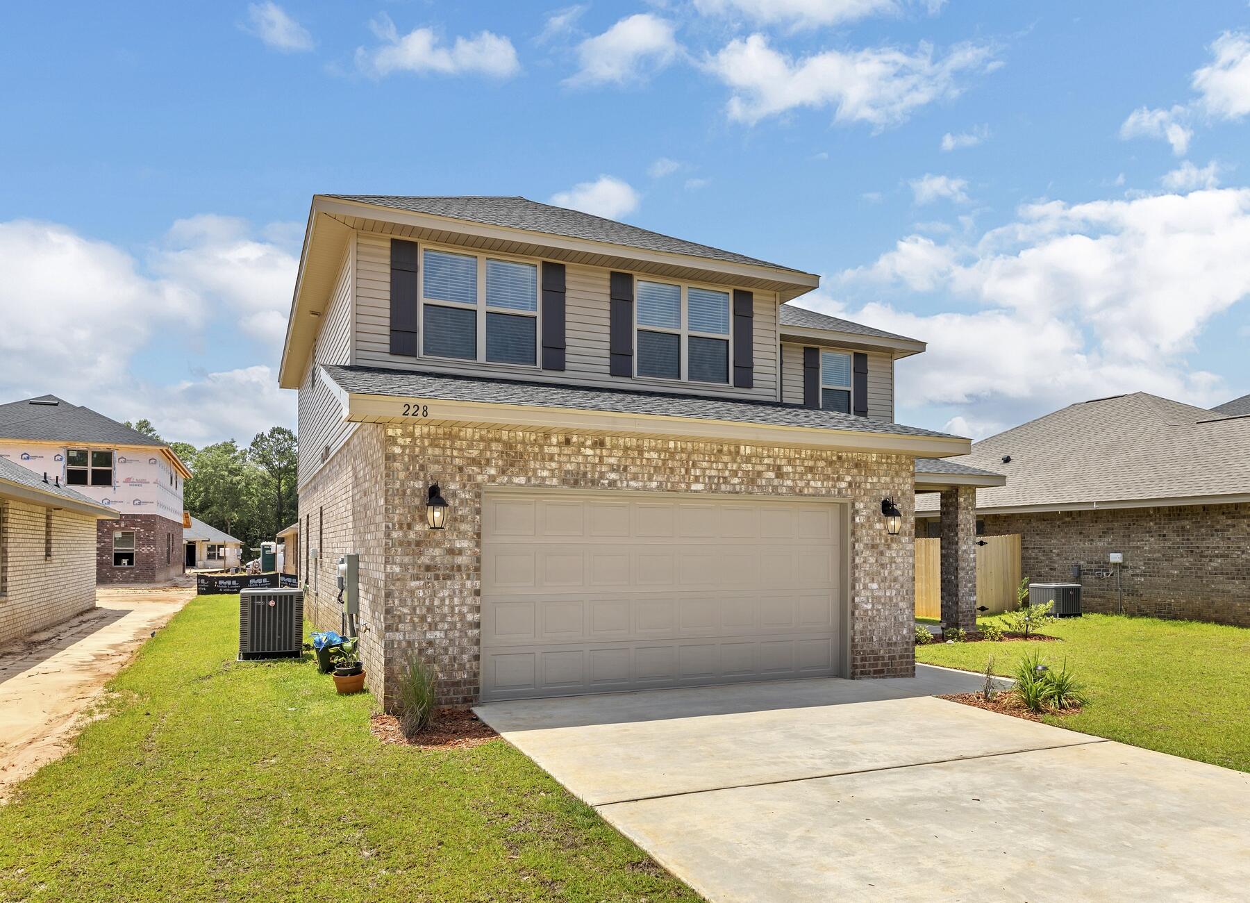 RIDGEWAY LANDING PHASE 1 - Residential Lease