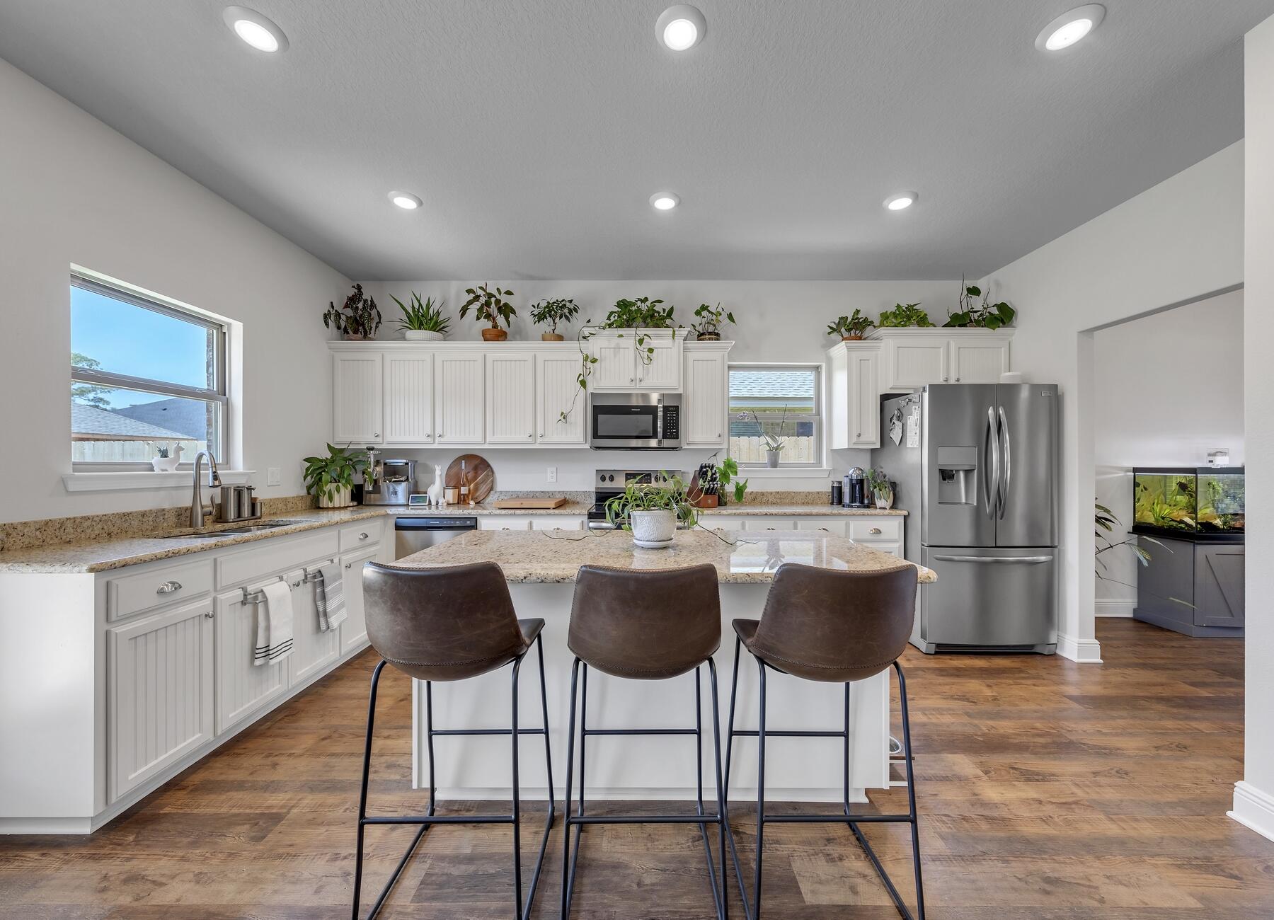 RIDGEWAY LANDING PHASE 1 - Residential Lease