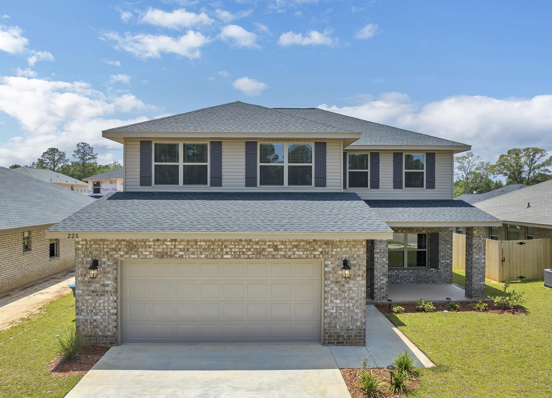 RIDGEWAY LANDING PHASE 1 - Residential Lease