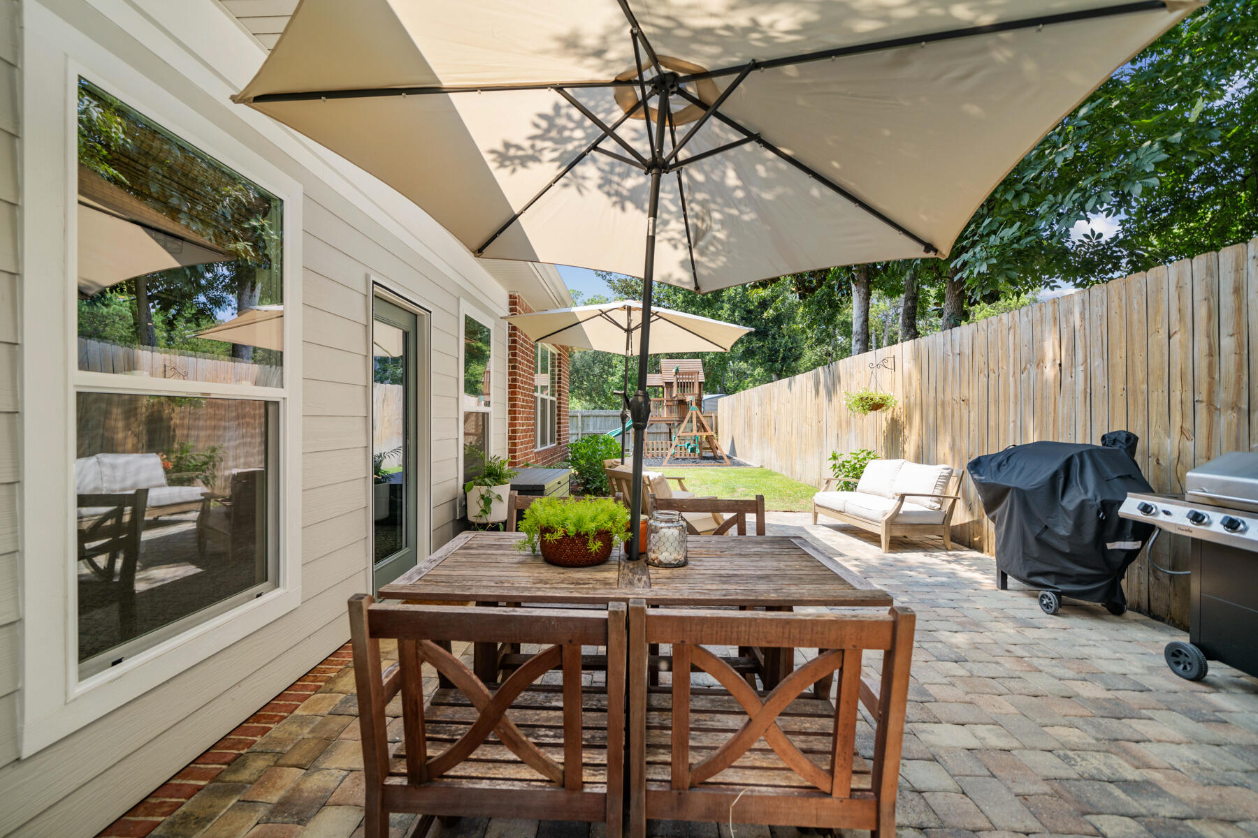 MAGNOLIA WOODS - Residential