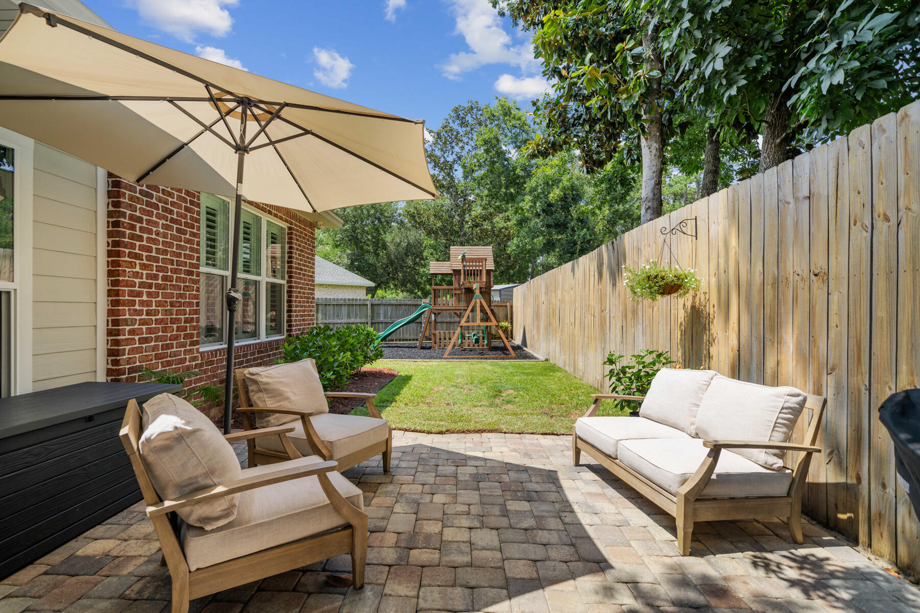 MAGNOLIA WOODS - Residential