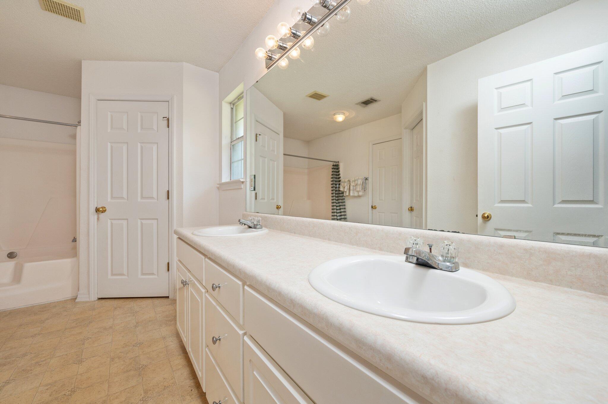 MOUNT OLIVE ESTATES - Residential