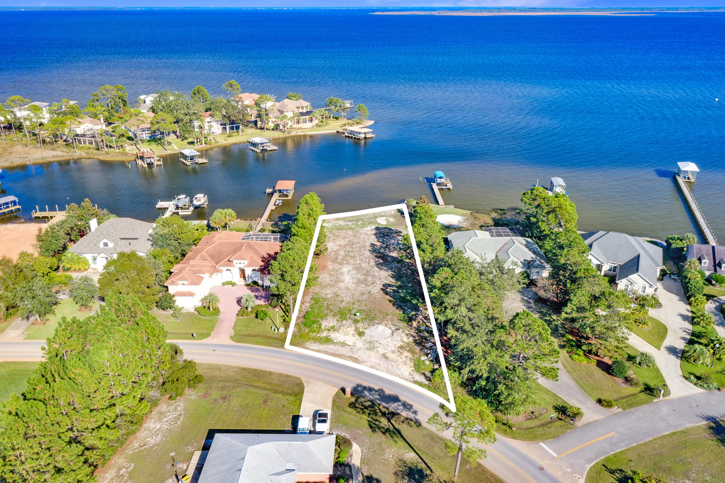 DRIFTWOOD ESTATES - Land