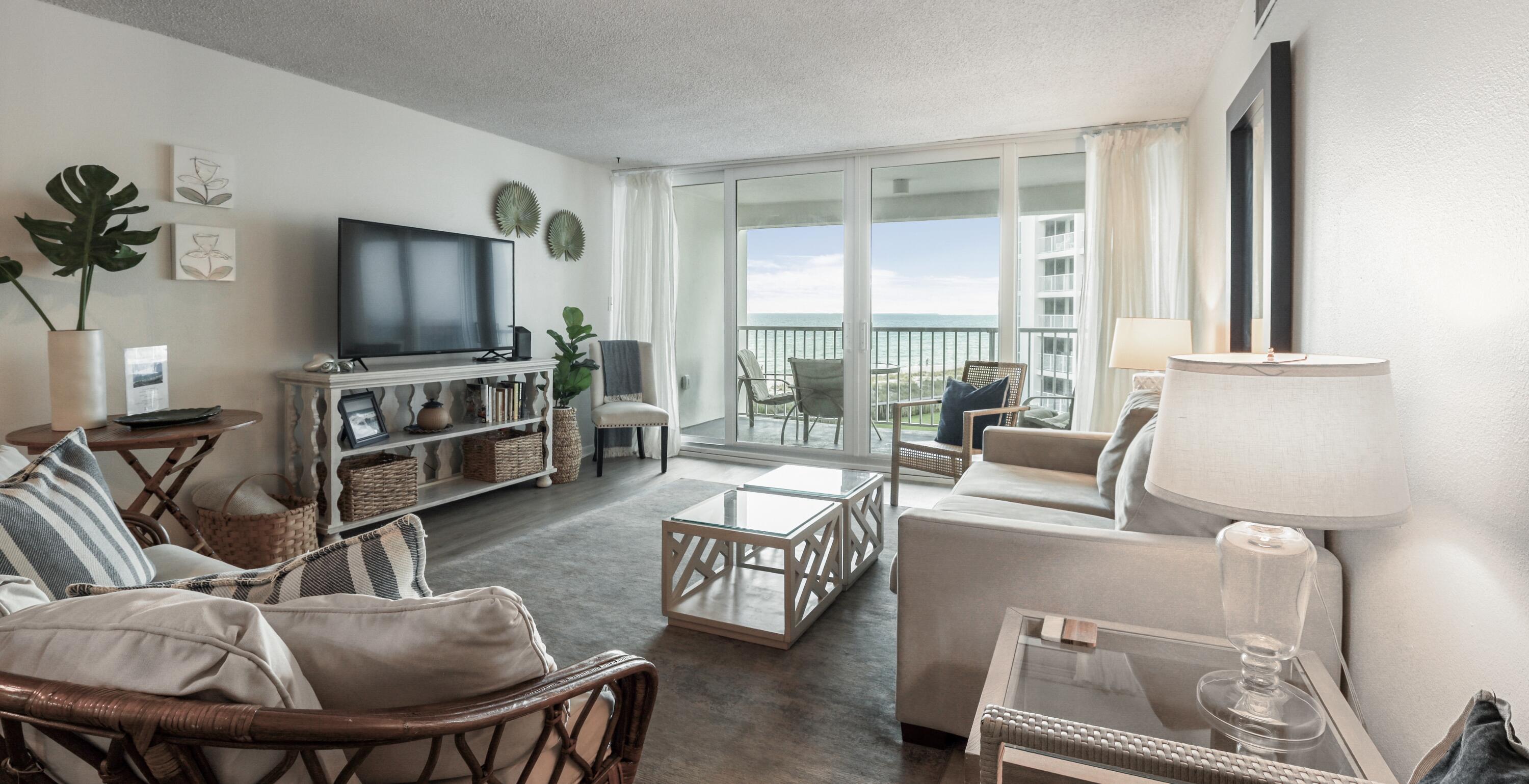 SHORELINE TOWERS 1 - Residential
