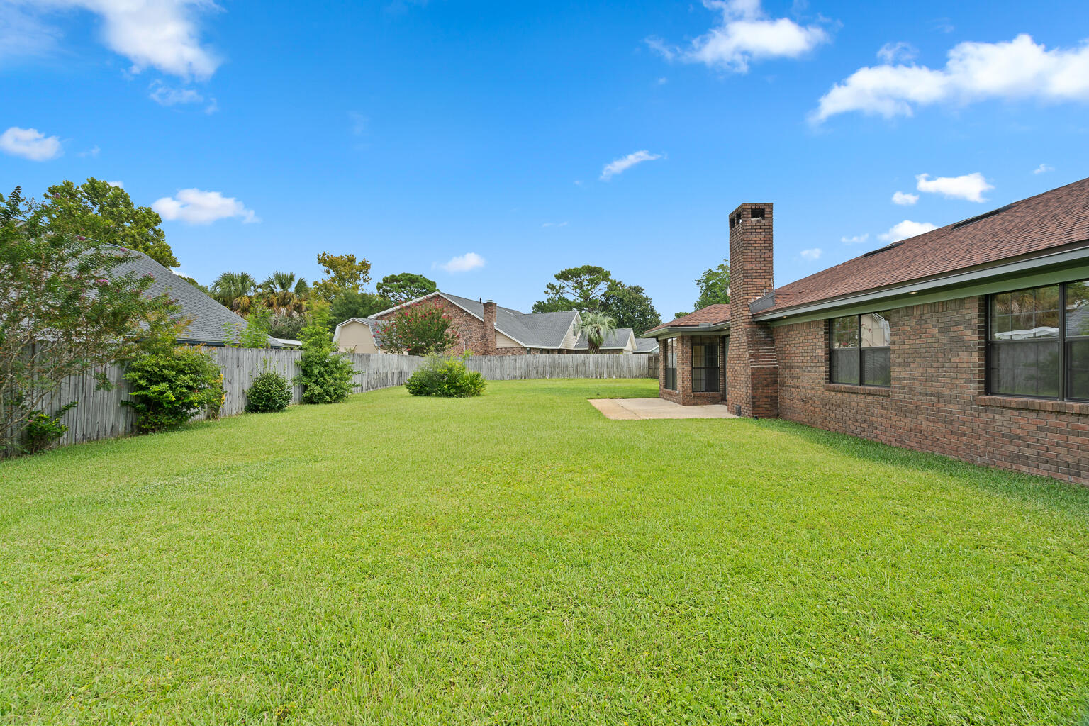 MARY ESTHER MANOR - Residential