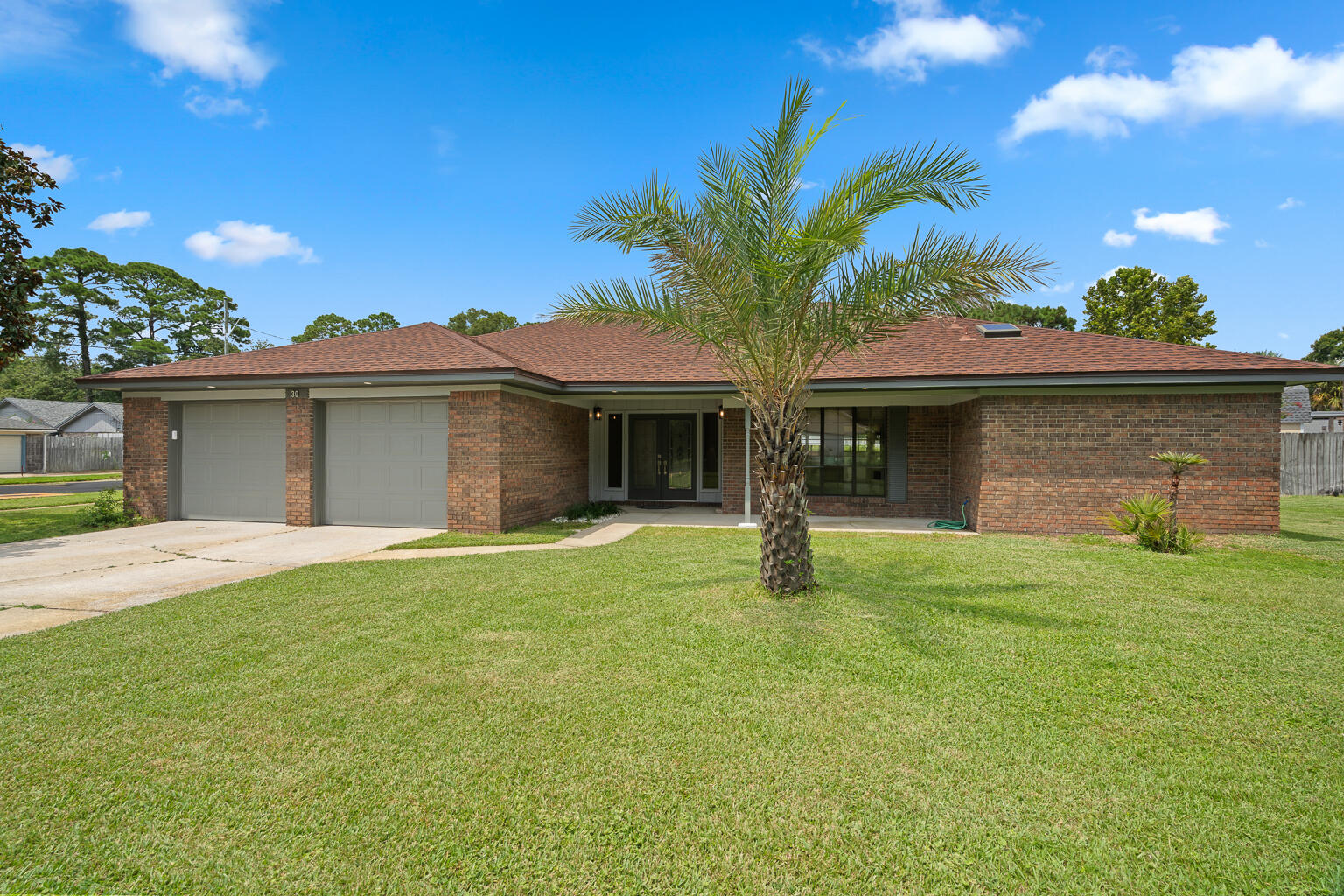 MARY ESTHER MANOR - Residential