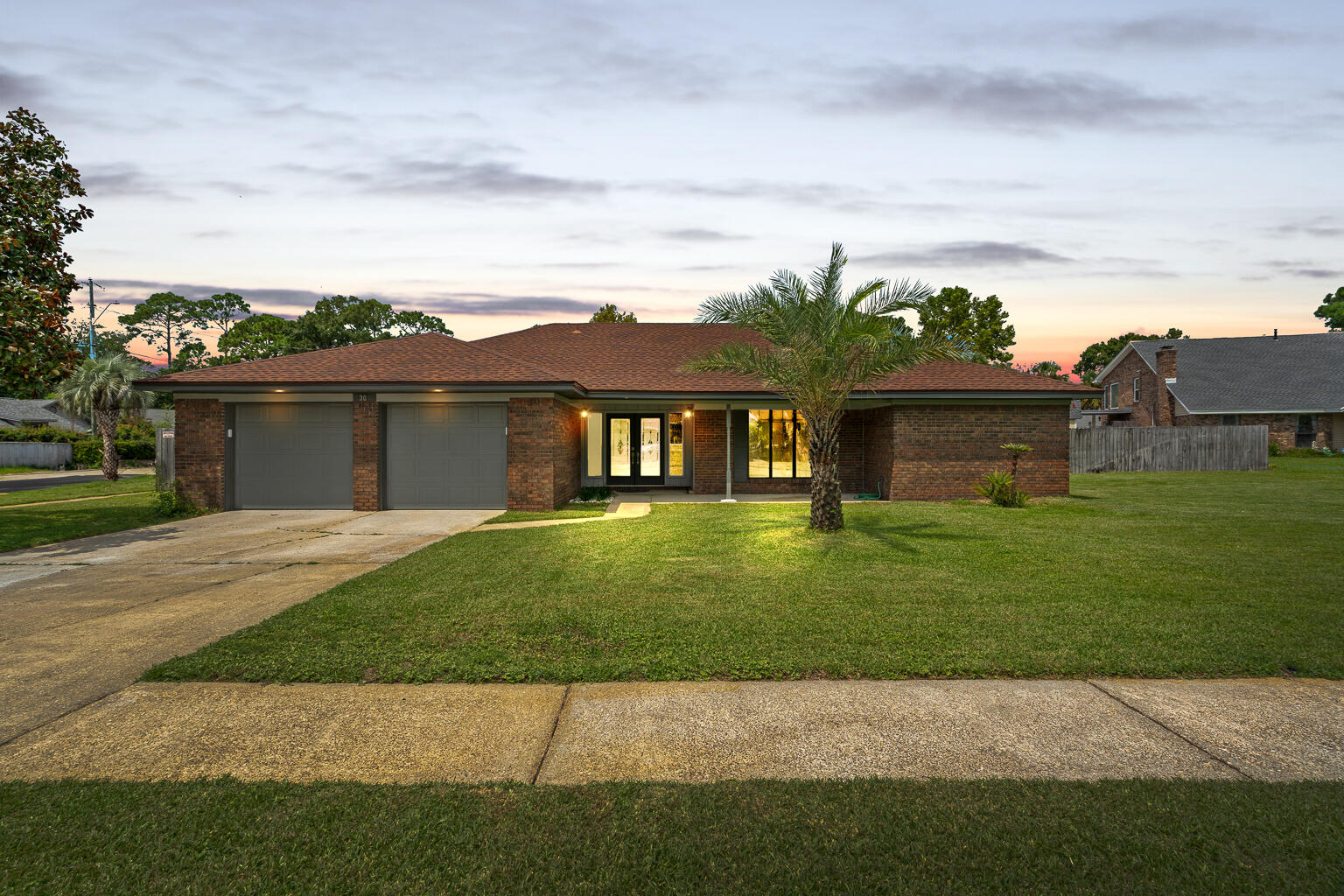 MARY ESTHER MANOR - Residential