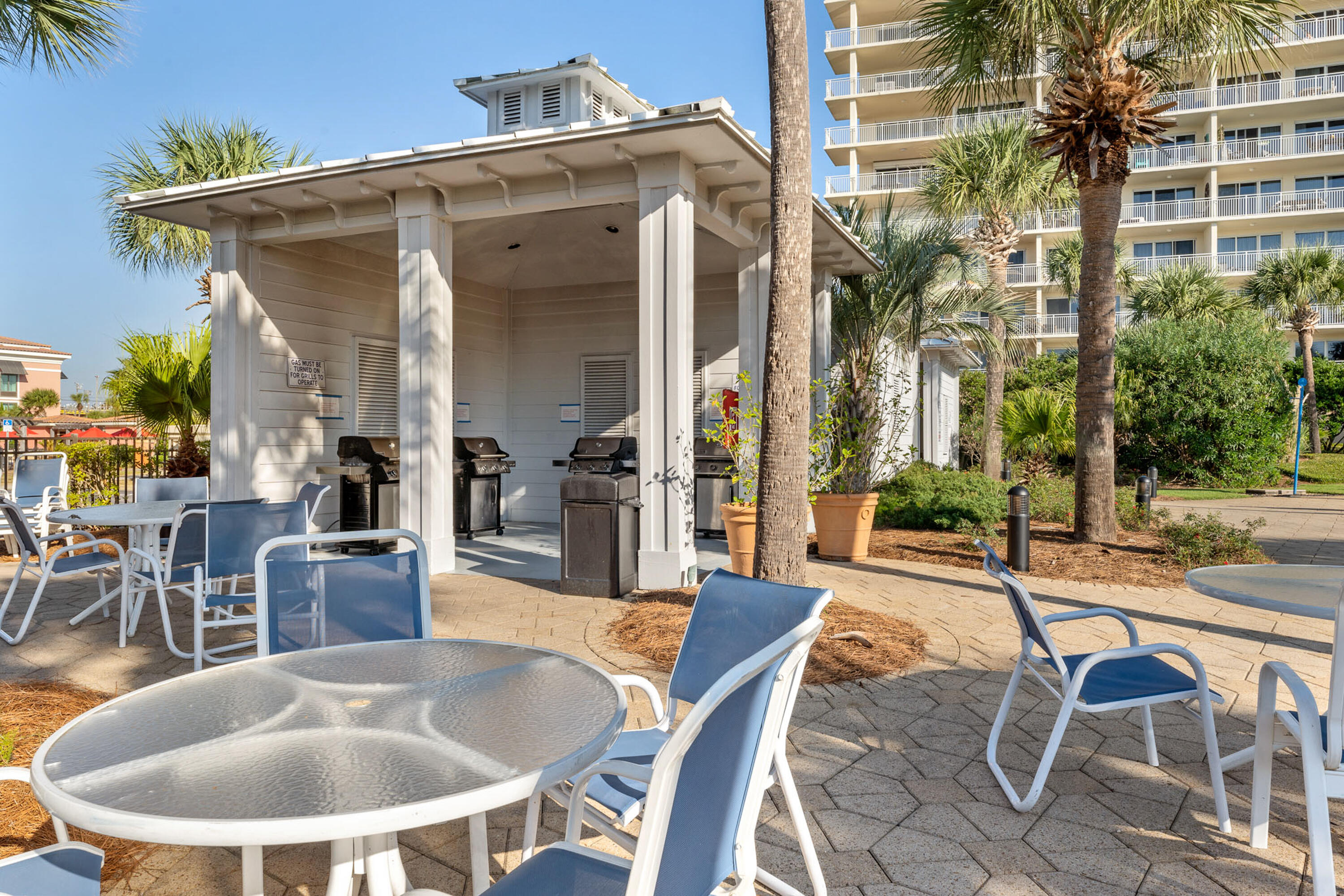 STERLING SHORES - Residential