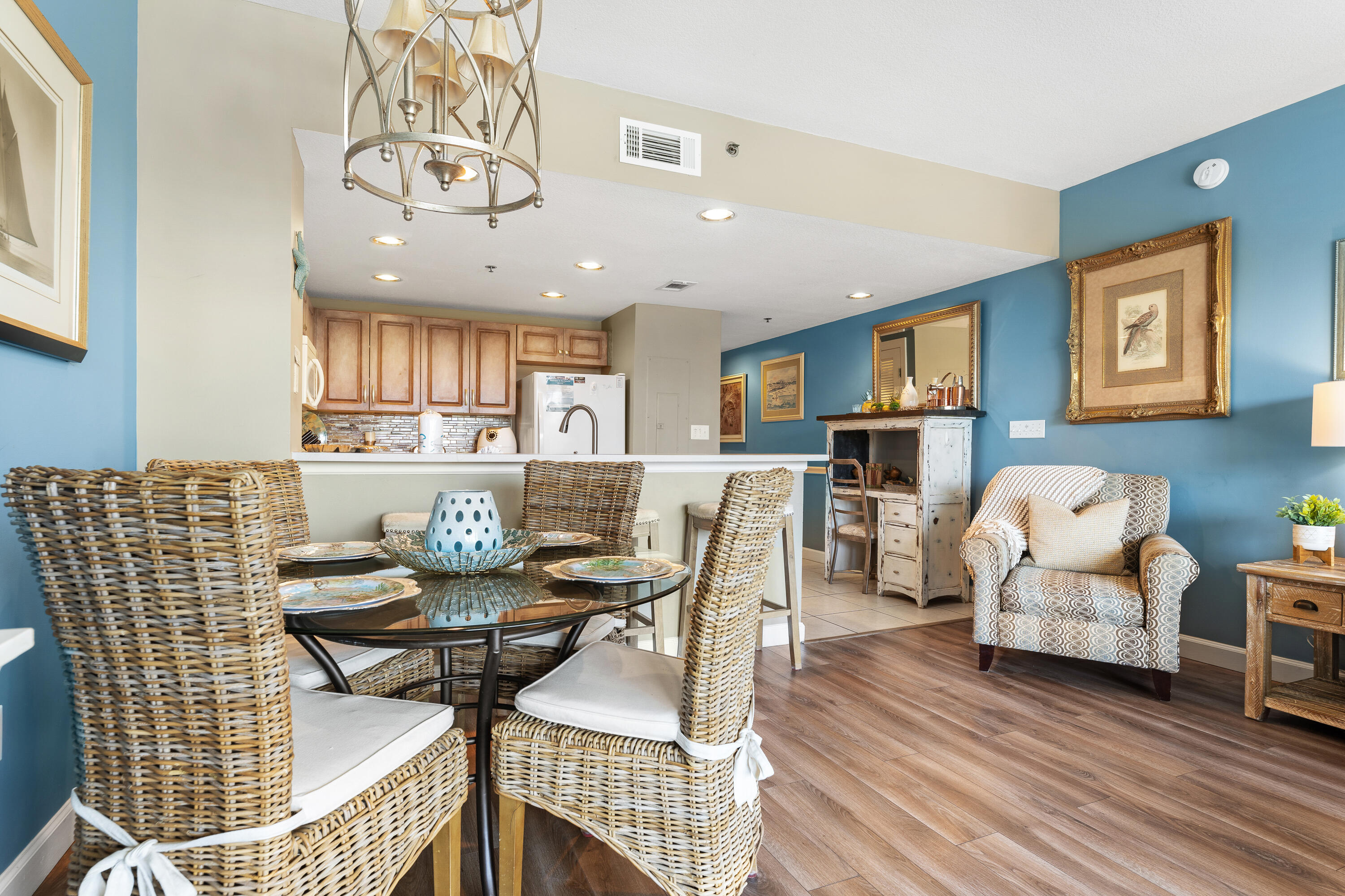 STERLING SHORES - Residential