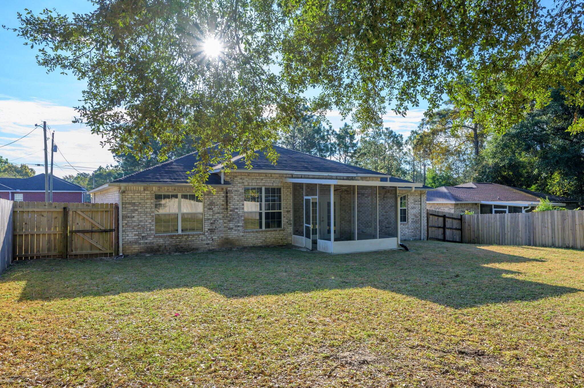 OAKDALE MINIFARMS - Residential