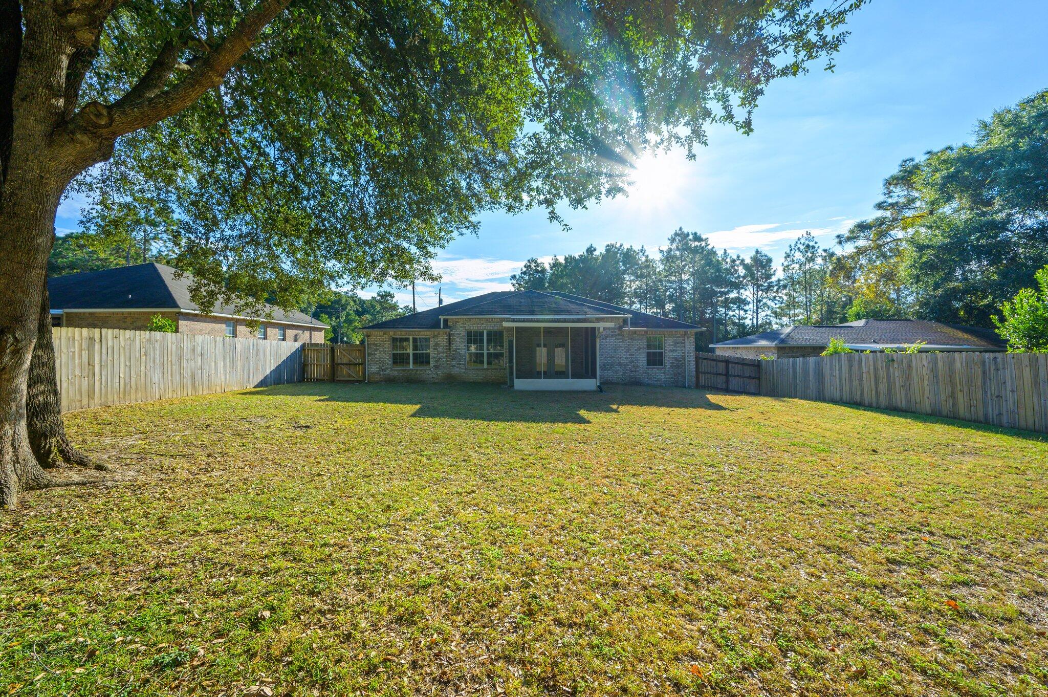 OAKDALE MINIFARMS - Residential