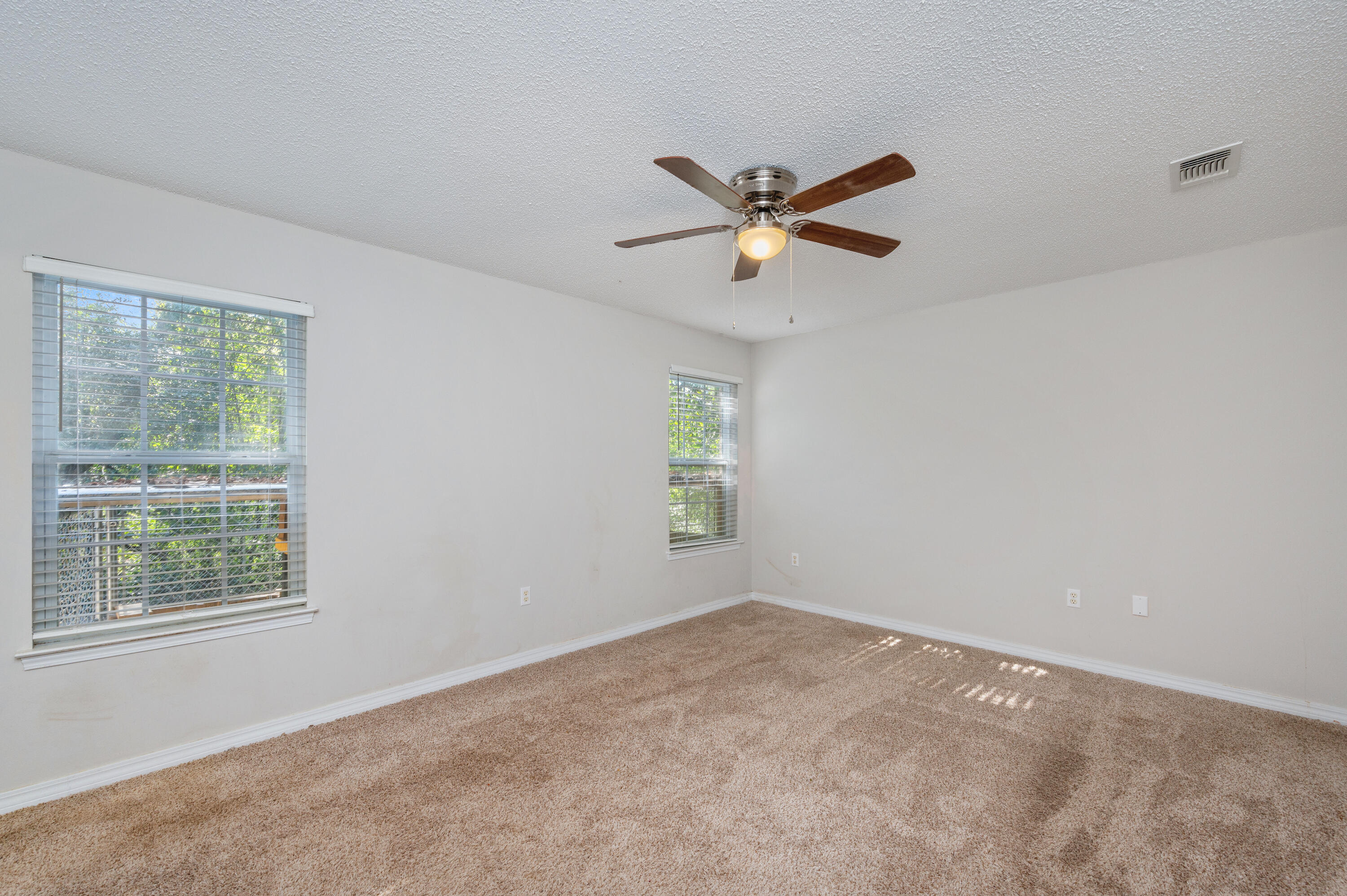 BAKER LAND CO ADDN TO BAKER - Residential