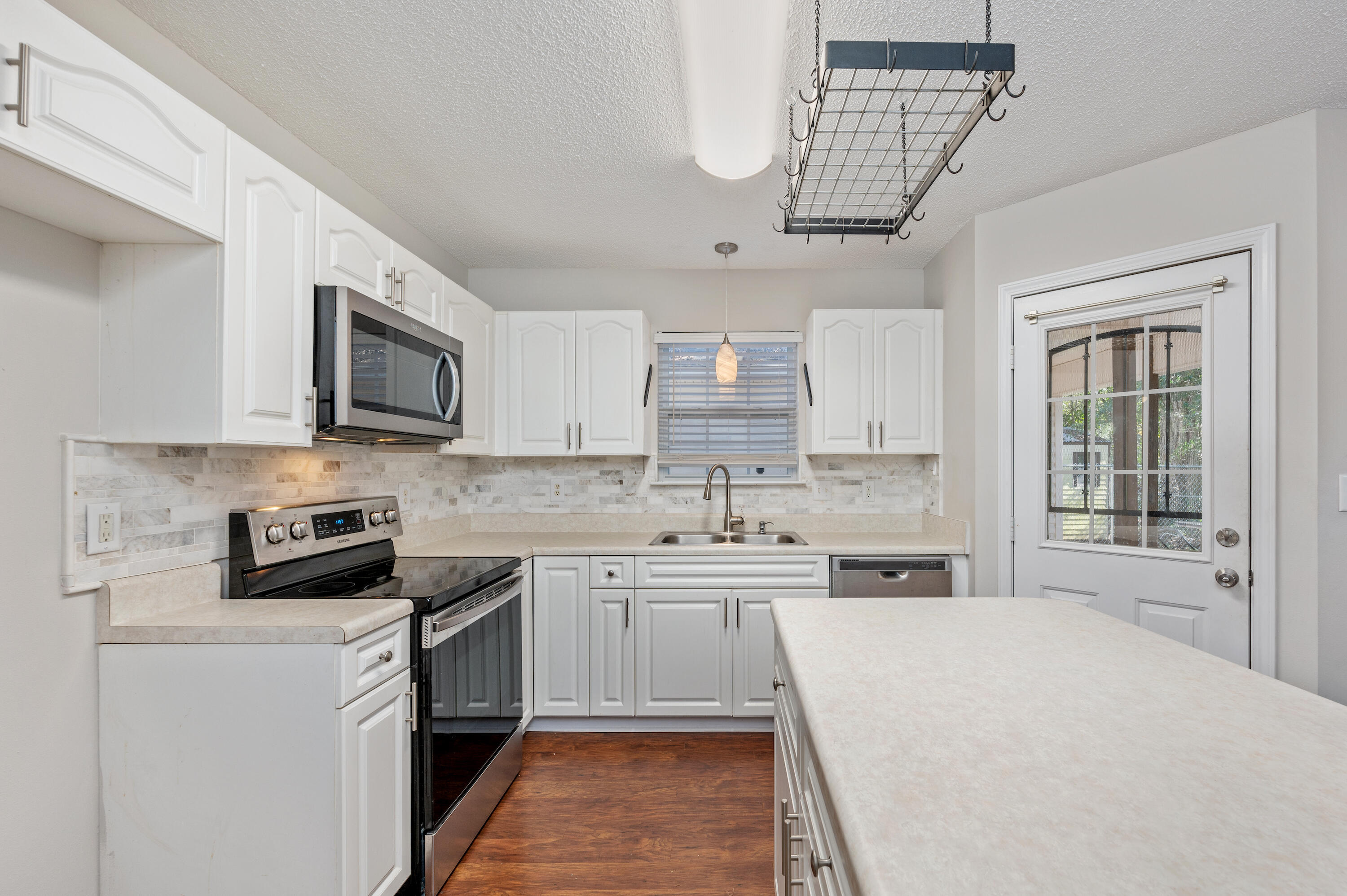 BAKER LAND CO ADDN TO BAKER - Residential