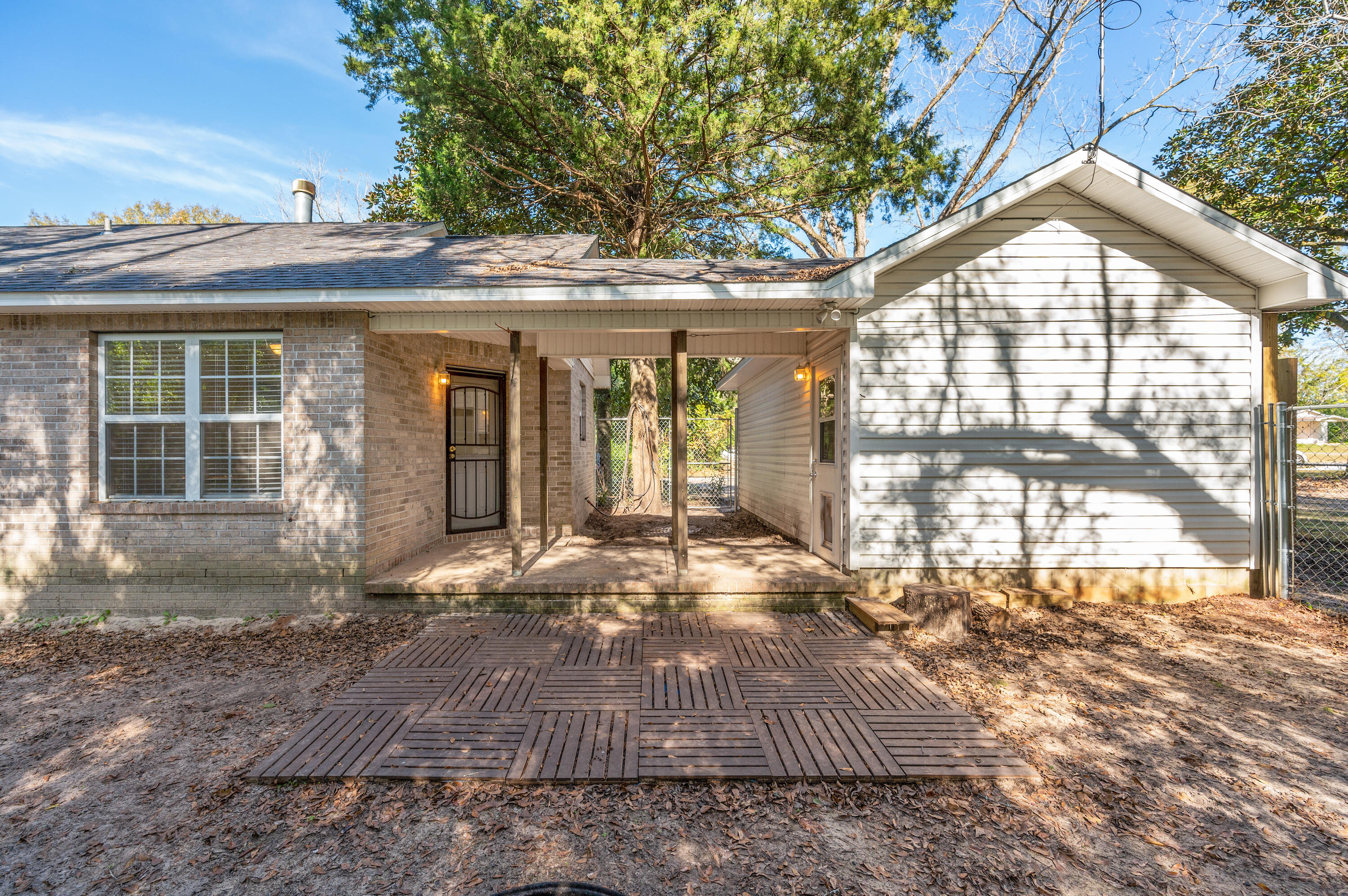 BAKER LAND CO ADDN TO BAKER - Residential