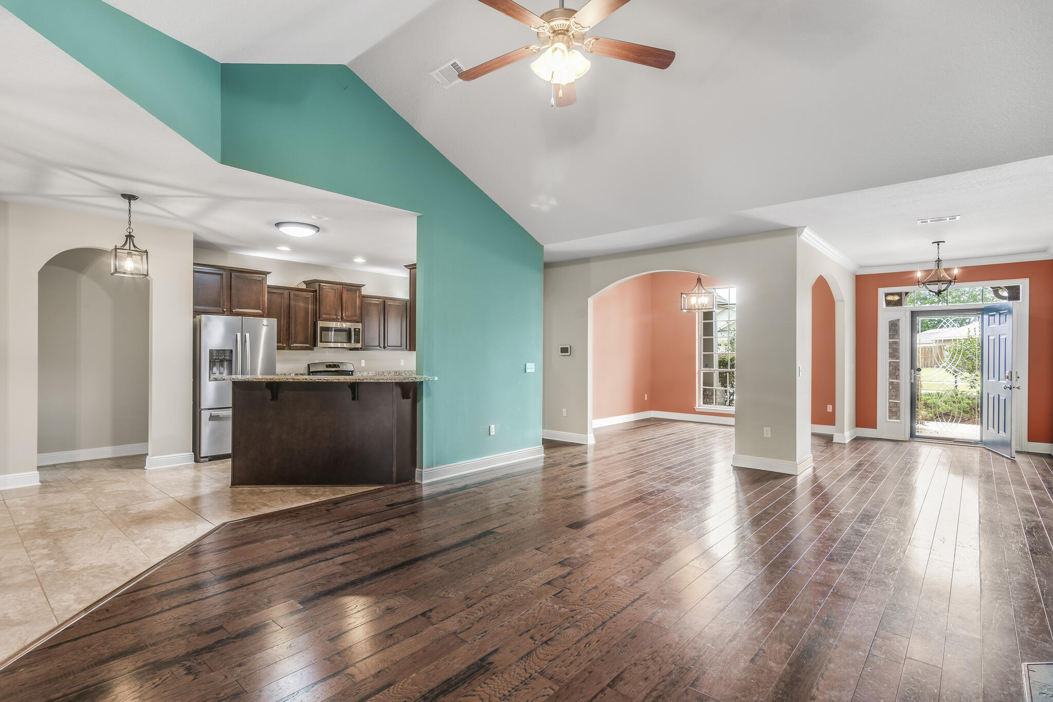 HAMMOCK BAY - Residential