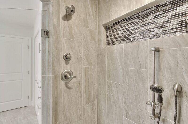 SEA HILLS 1ST - Residential