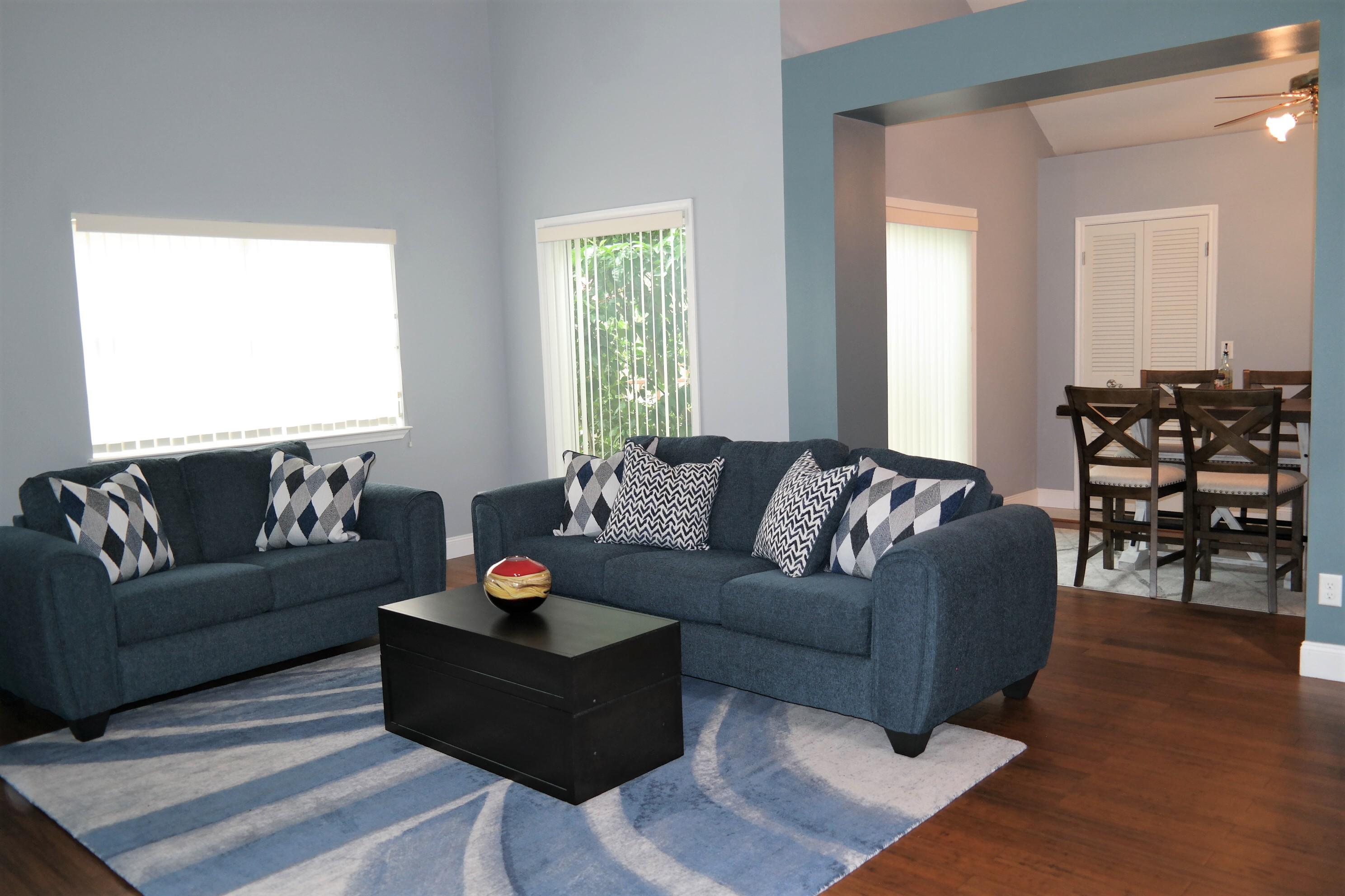 TEN LAKE ESTATES UNIT 2 - Residential