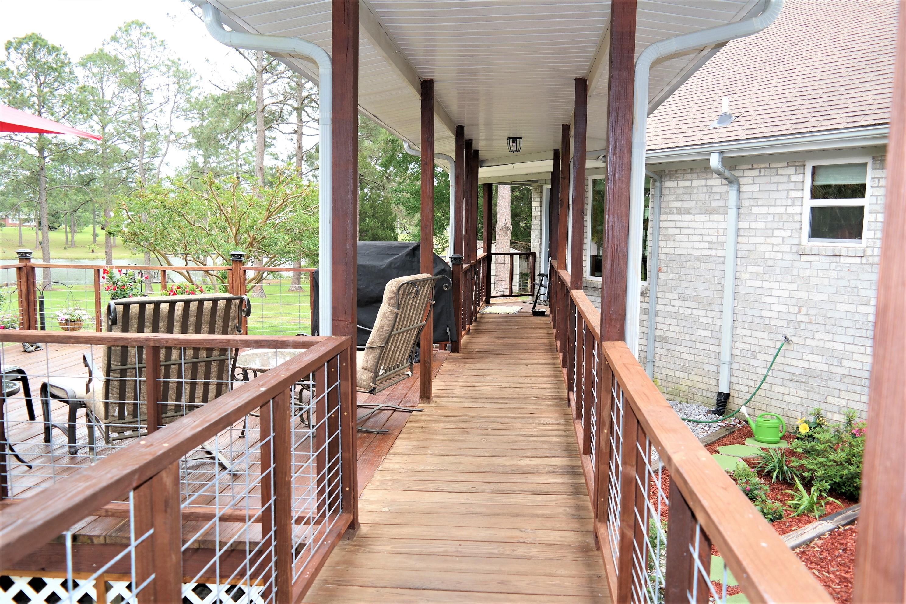 TEN LAKE ESTATES UNIT 2 - Residential