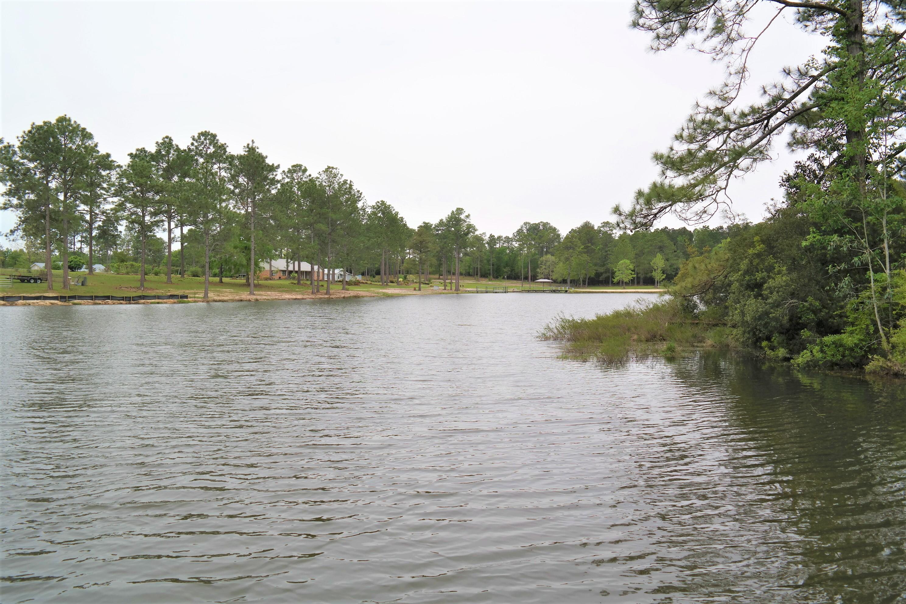 TEN LAKE ESTATES UNIT 2 - Residential