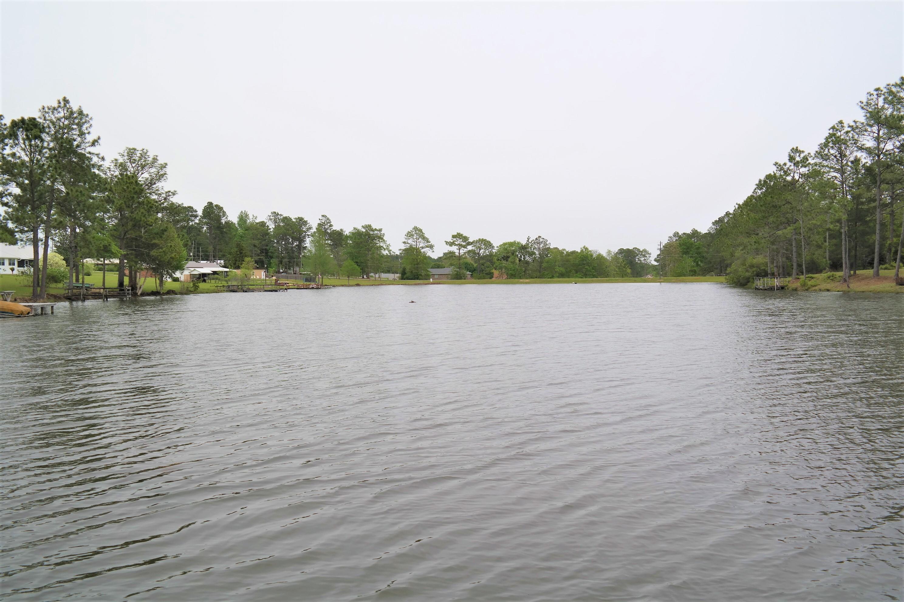 TEN LAKE ESTATES UNIT 2 - Residential