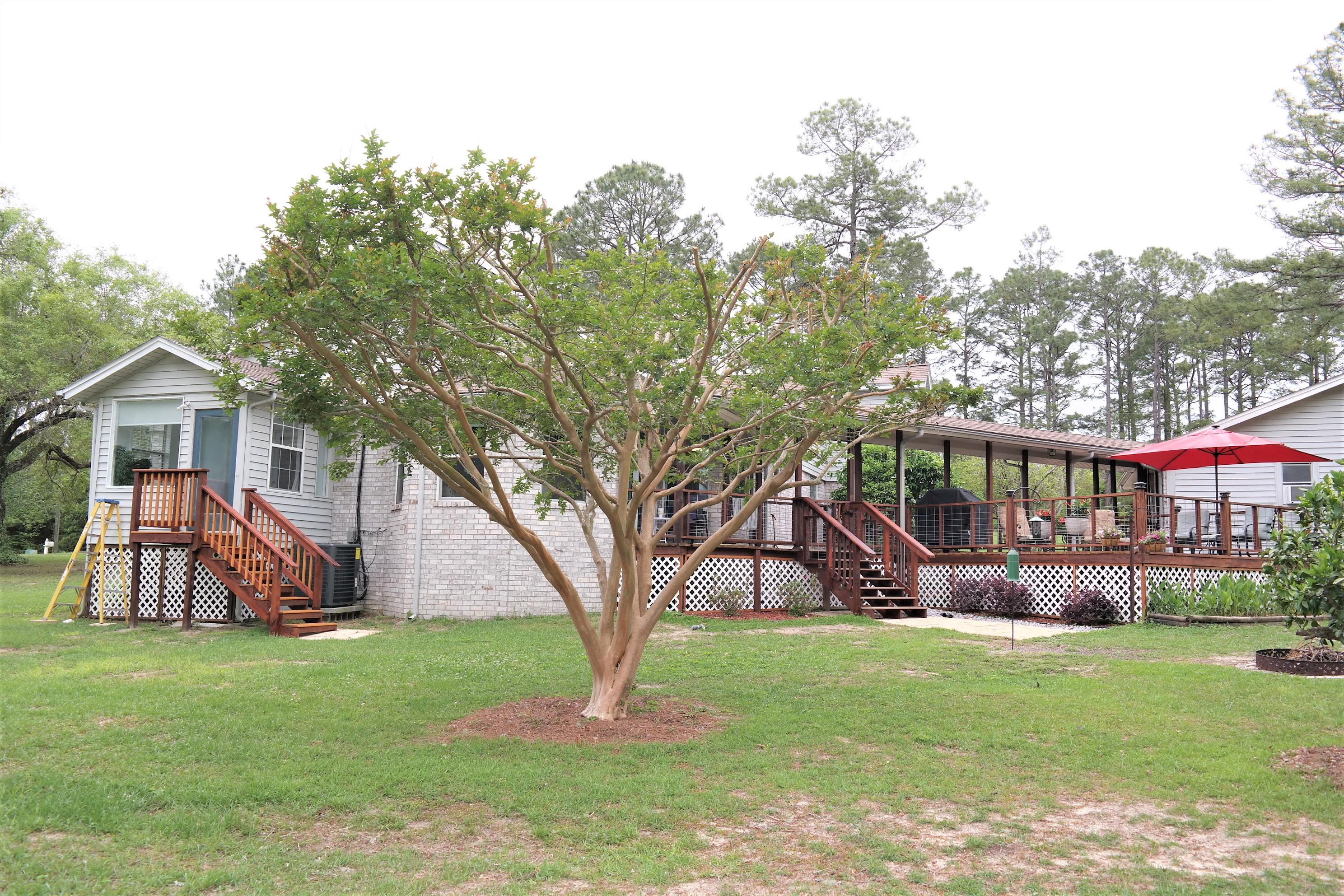 TEN LAKE ESTATES UNIT 2 - Residential