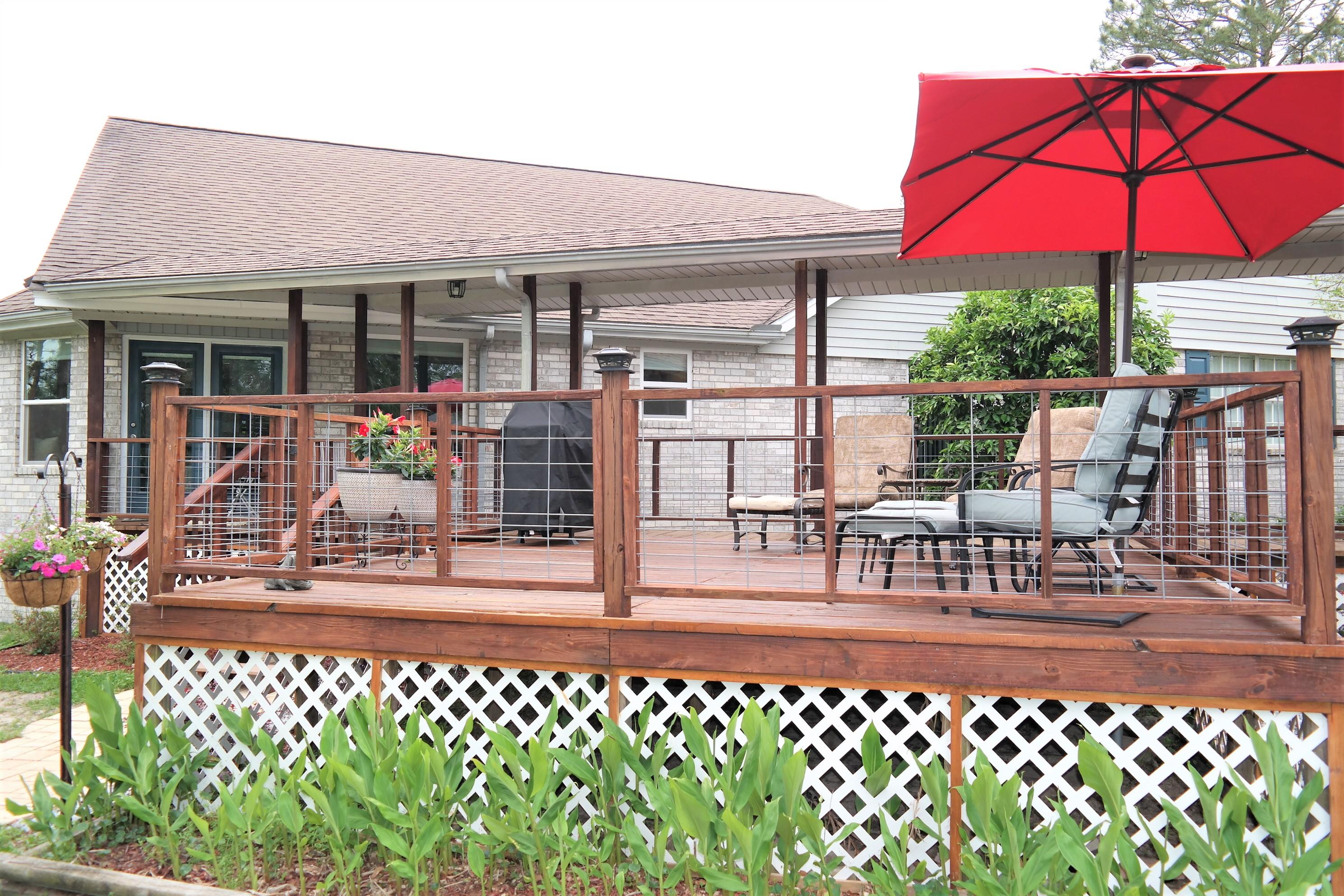 TEN LAKE ESTATES UNIT 2 - Residential