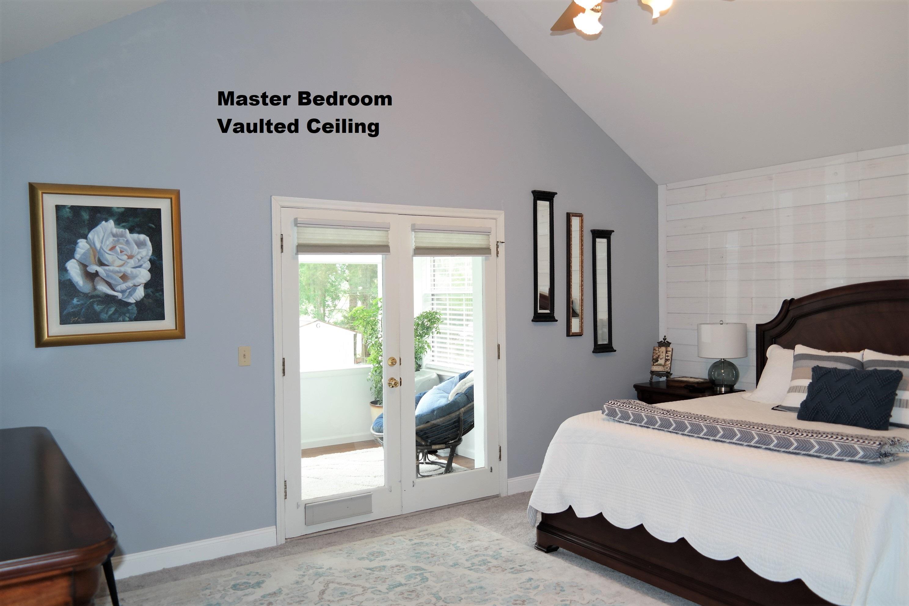 TEN LAKE ESTATES UNIT 2 - Residential