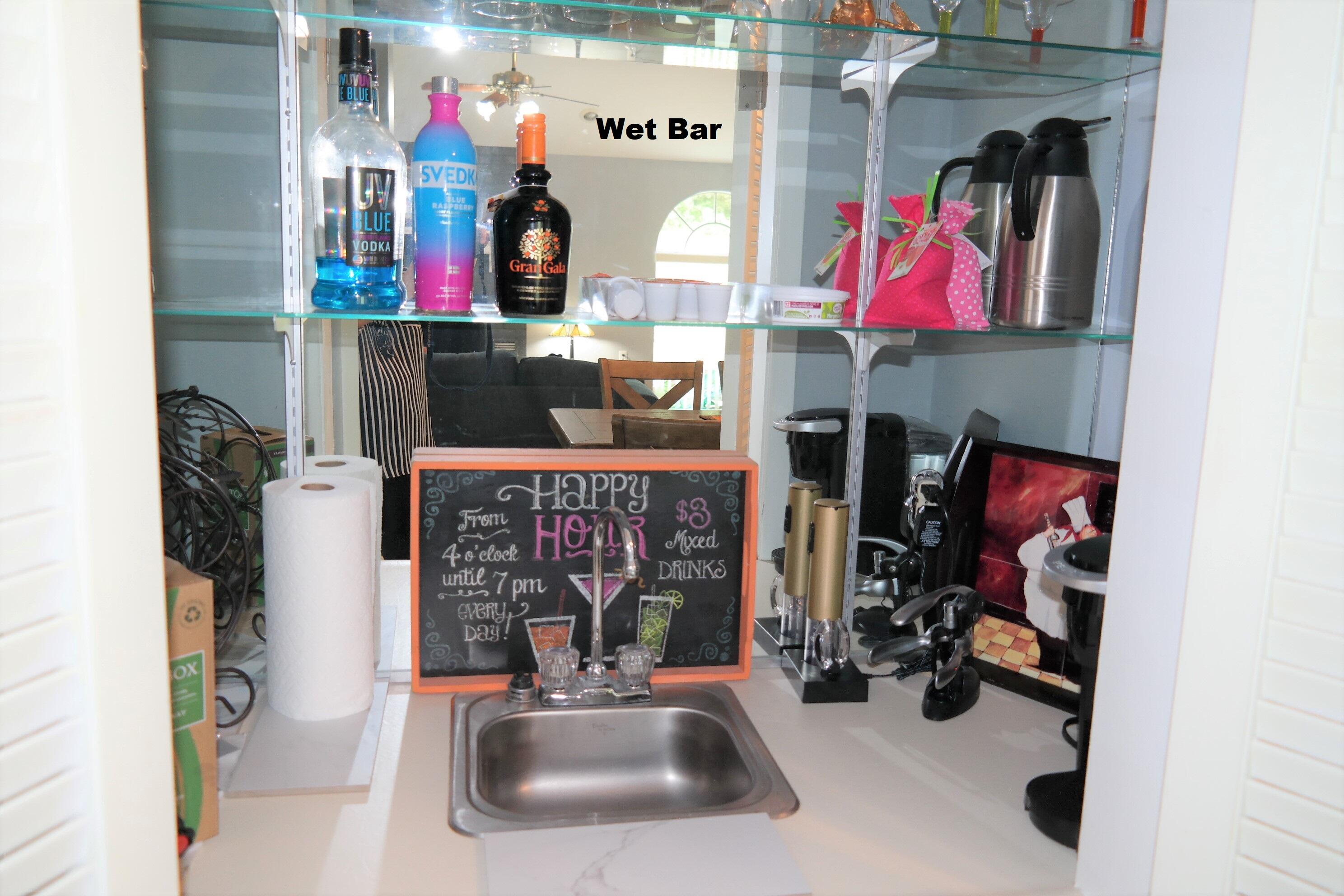 TEN LAKE ESTATES UNIT 2 - Residential