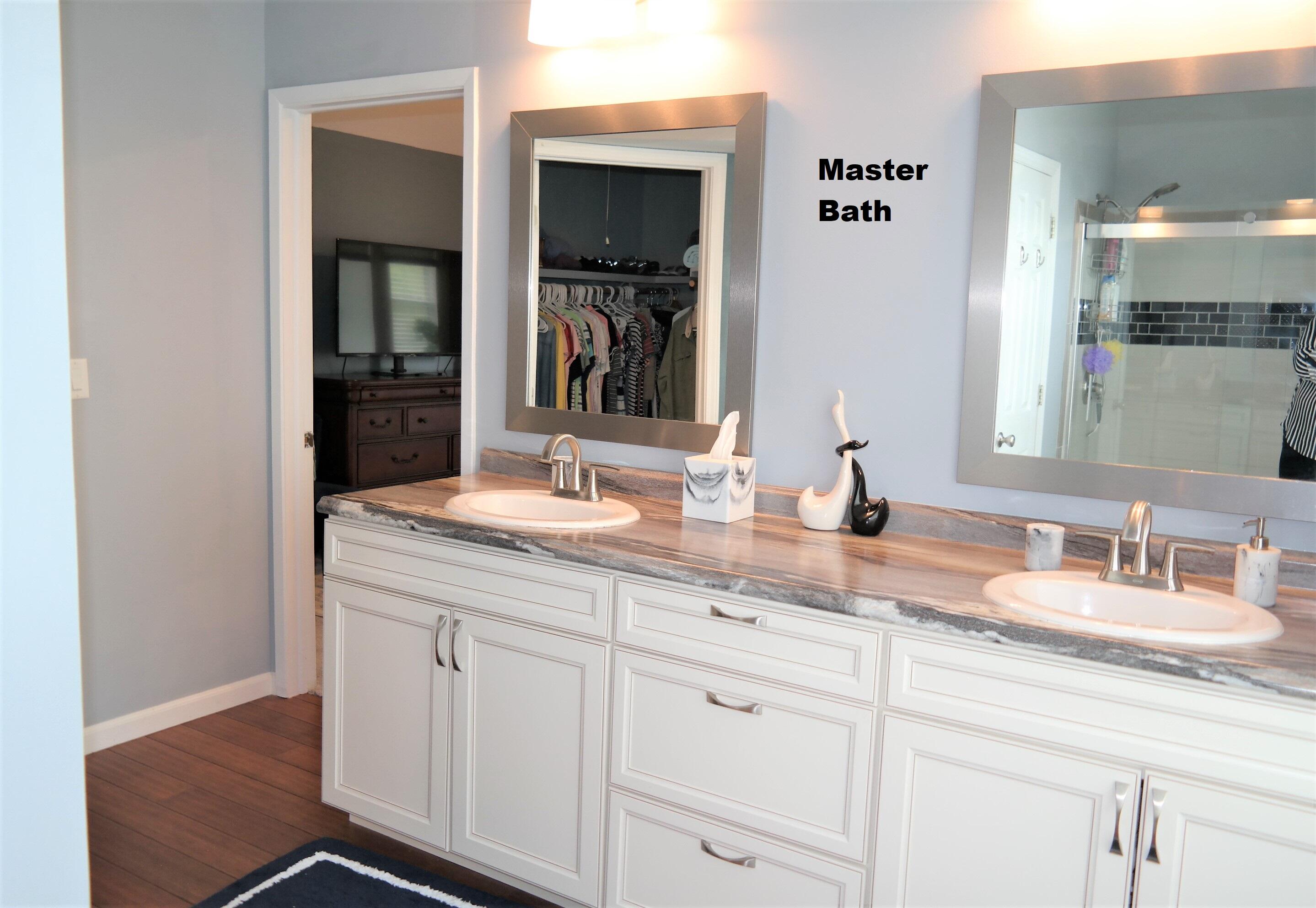 TEN LAKE ESTATES UNIT 2 - Residential