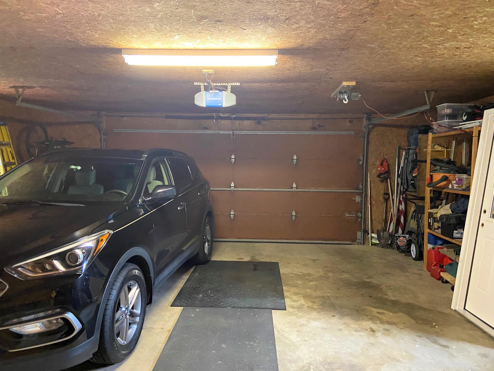 TEN LAKE ESTATES UNIT 2 - Residential