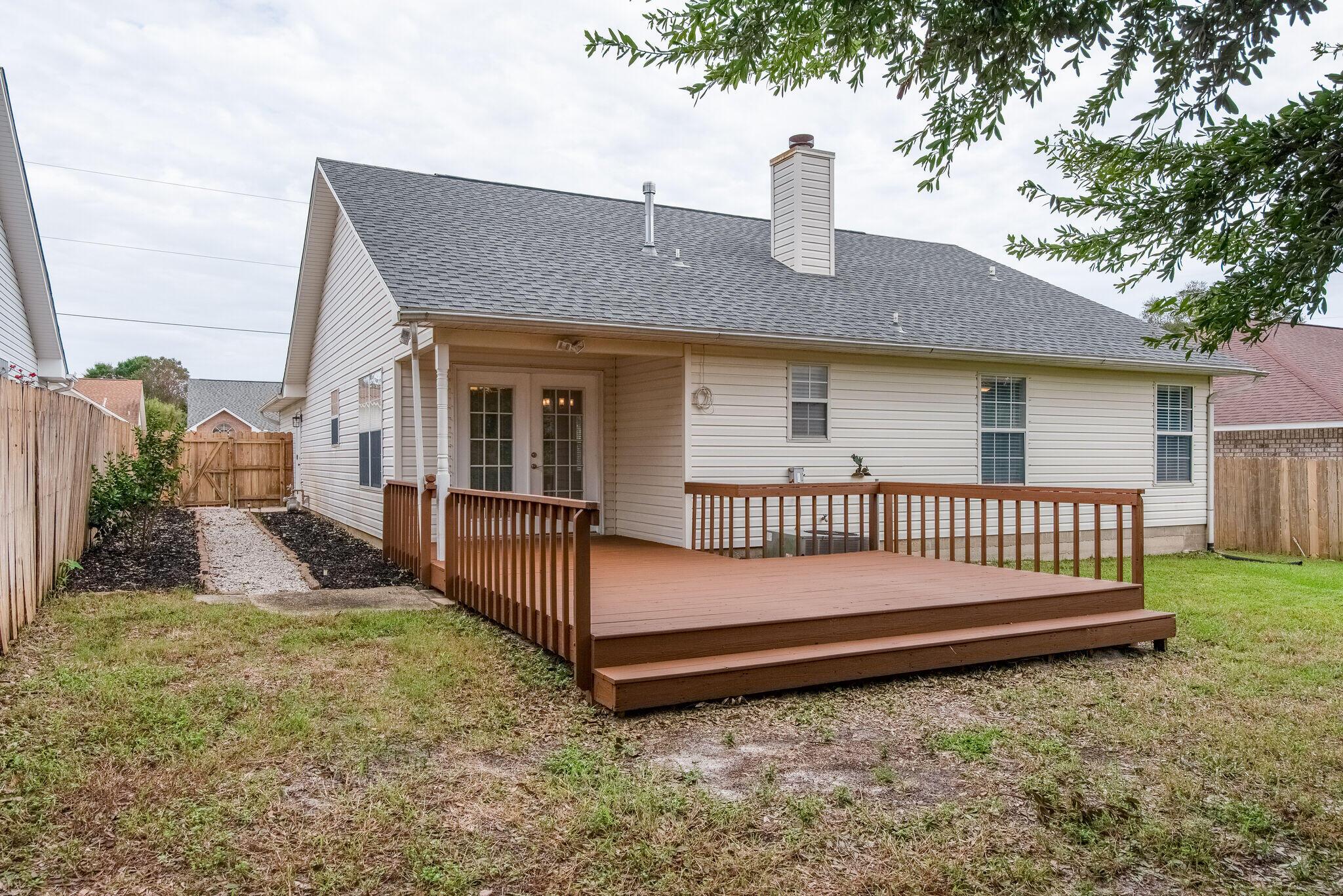 RUSH PARK WEST S/D - Residential Lease