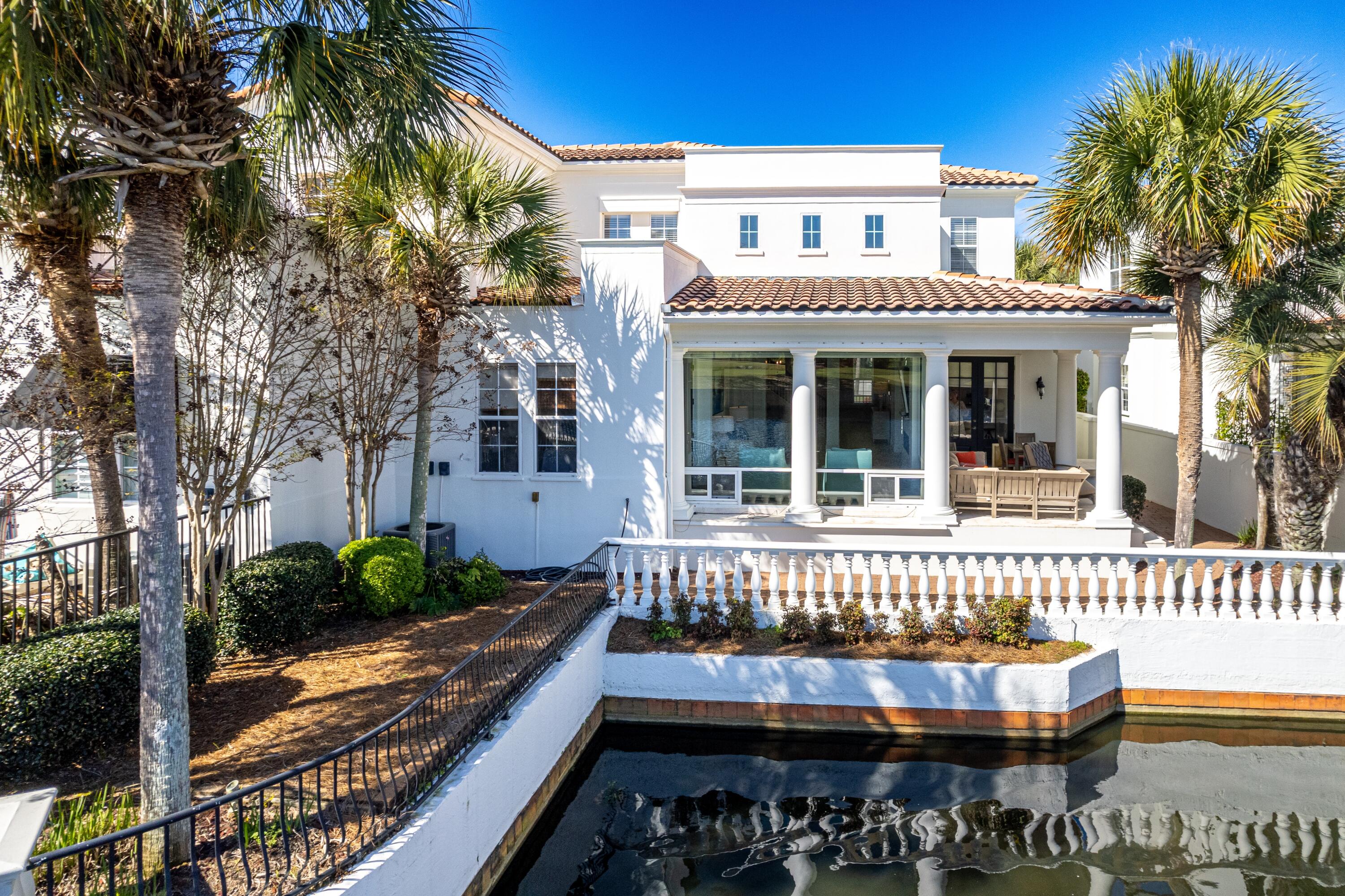 FOUNTAINS AT SANDESTIN - Residential