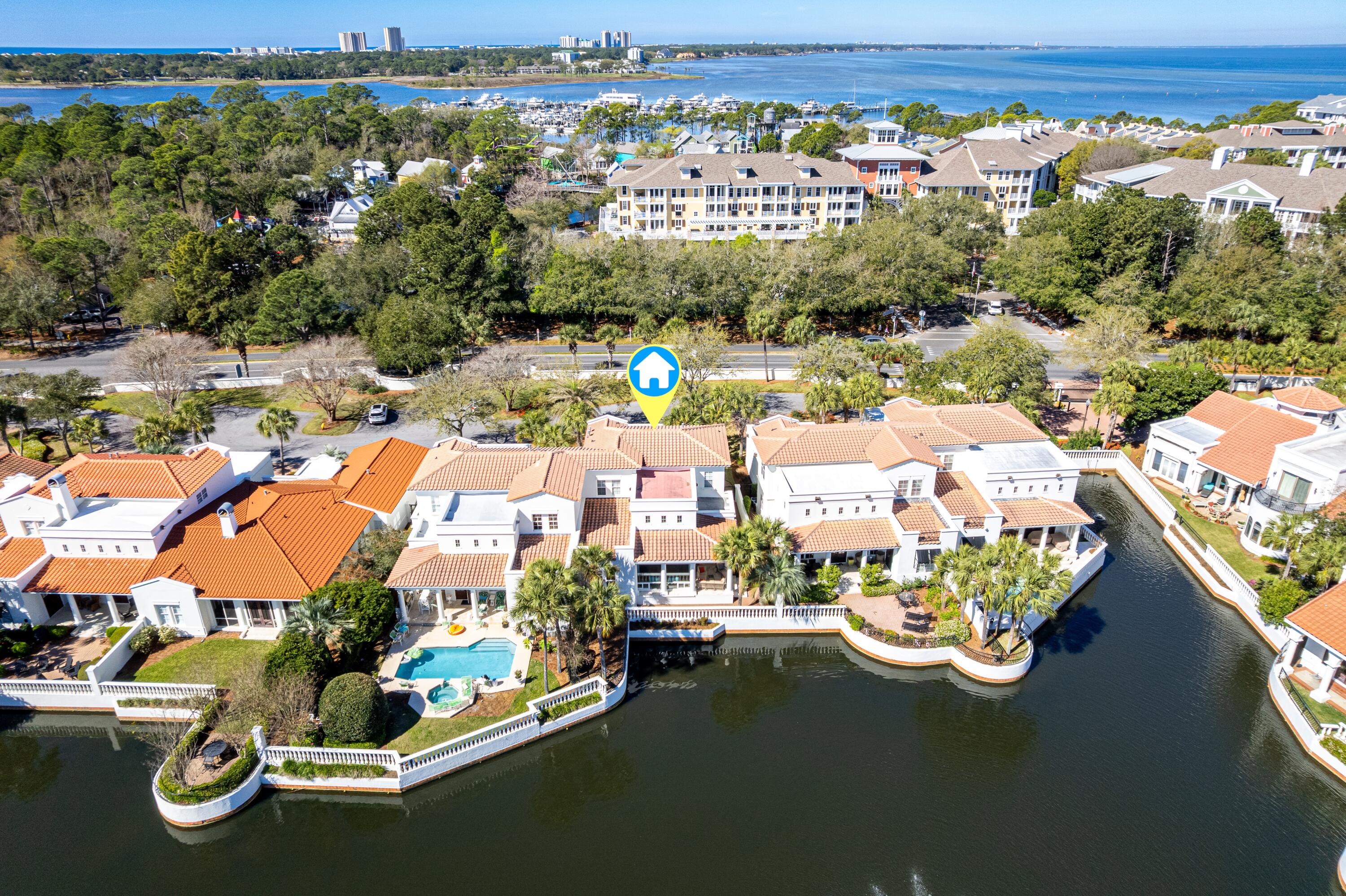 FOUNTAINS AT SANDESTIN - Residential