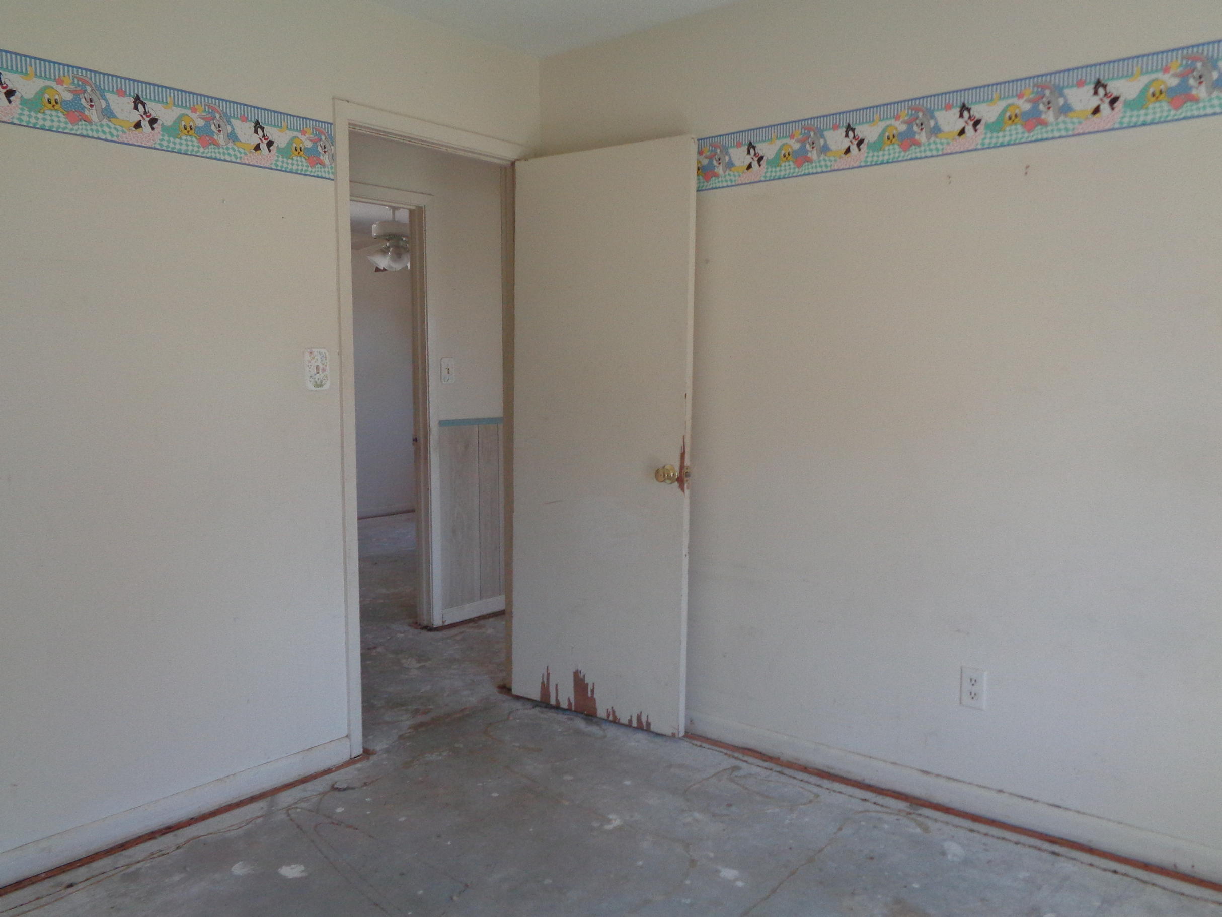 MIRAMAR ESTATES - Residential