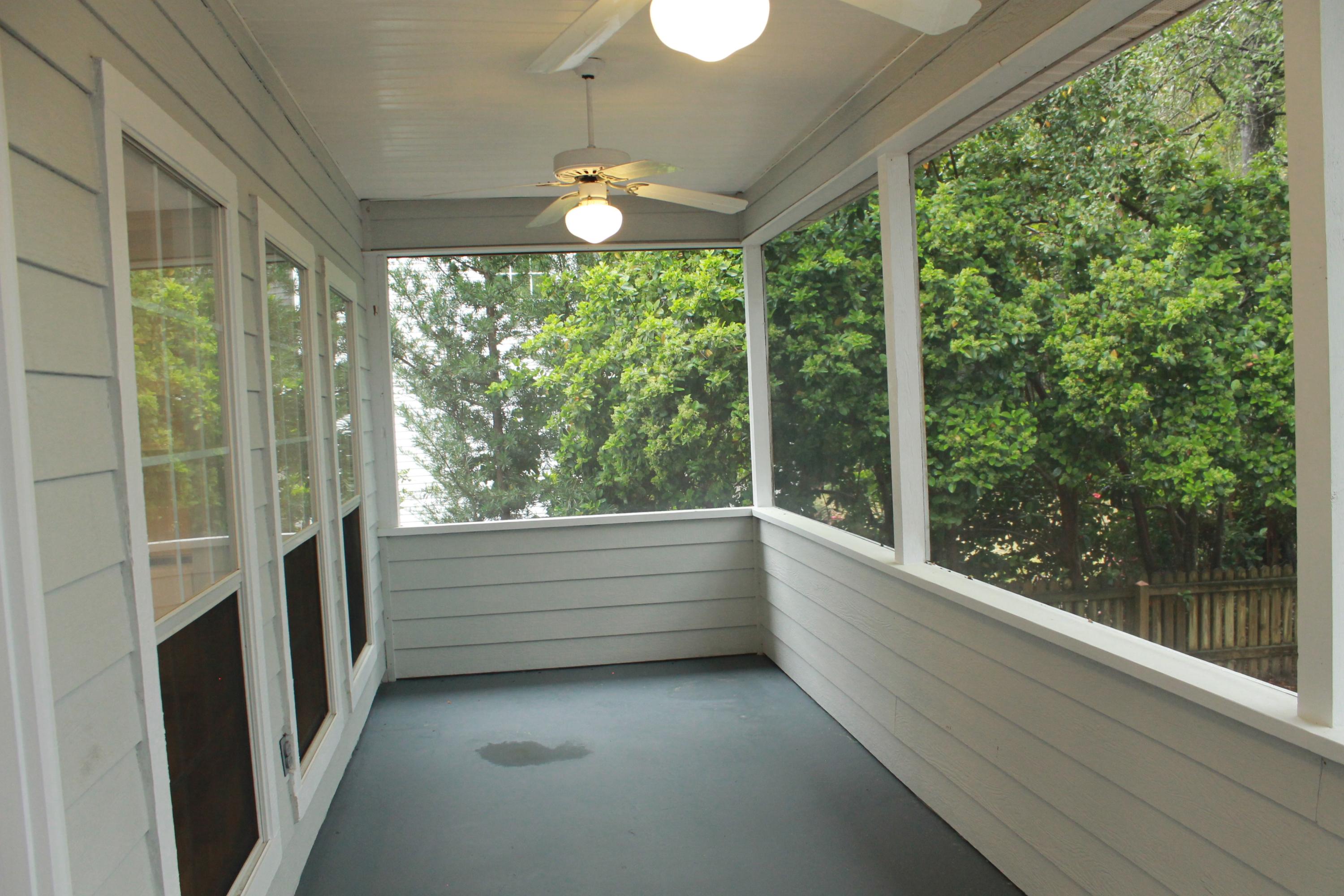 Parkwood Estates - Residential Lease