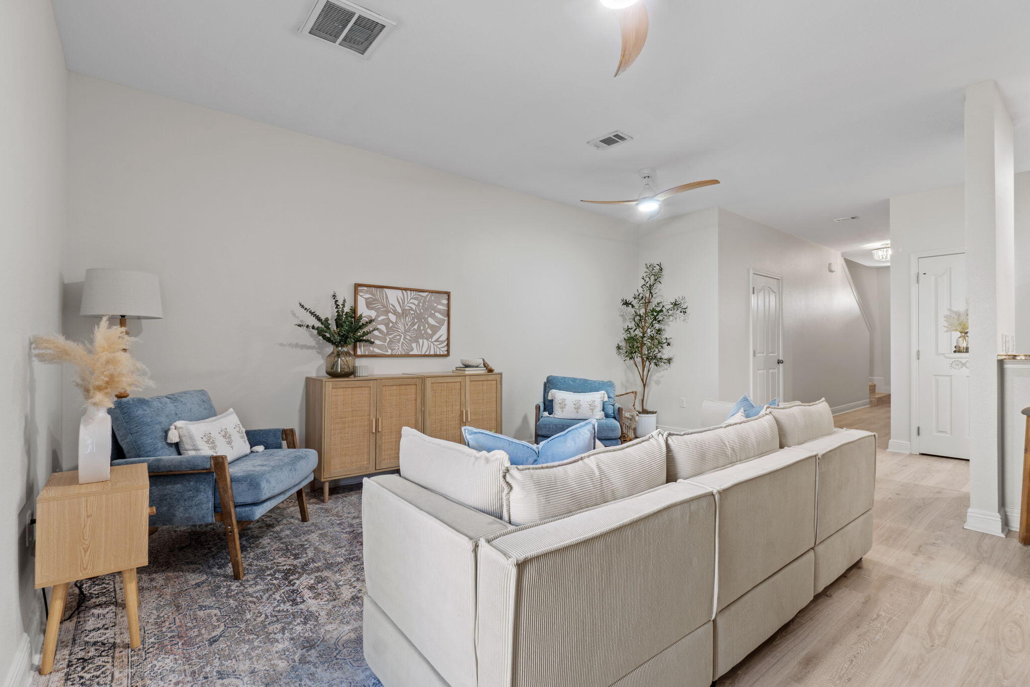 RESERVE POINTE - Residential