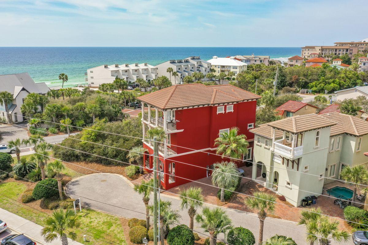 PALMEIRA VILLAS - Residential