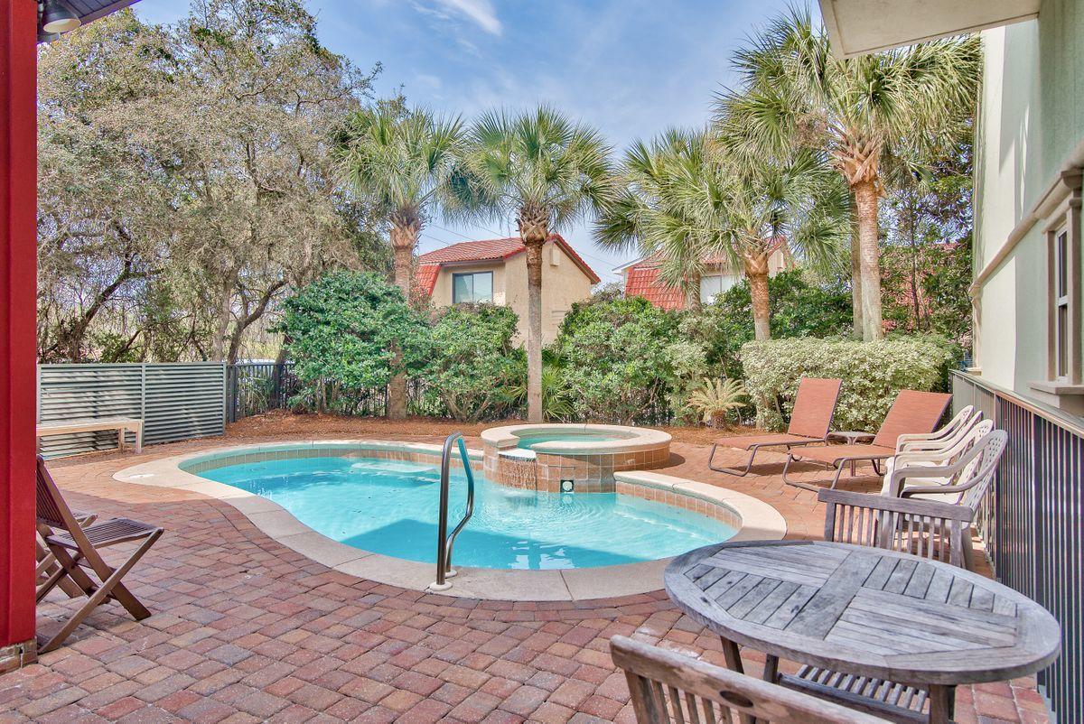 PALMEIRA VILLAS - Residential