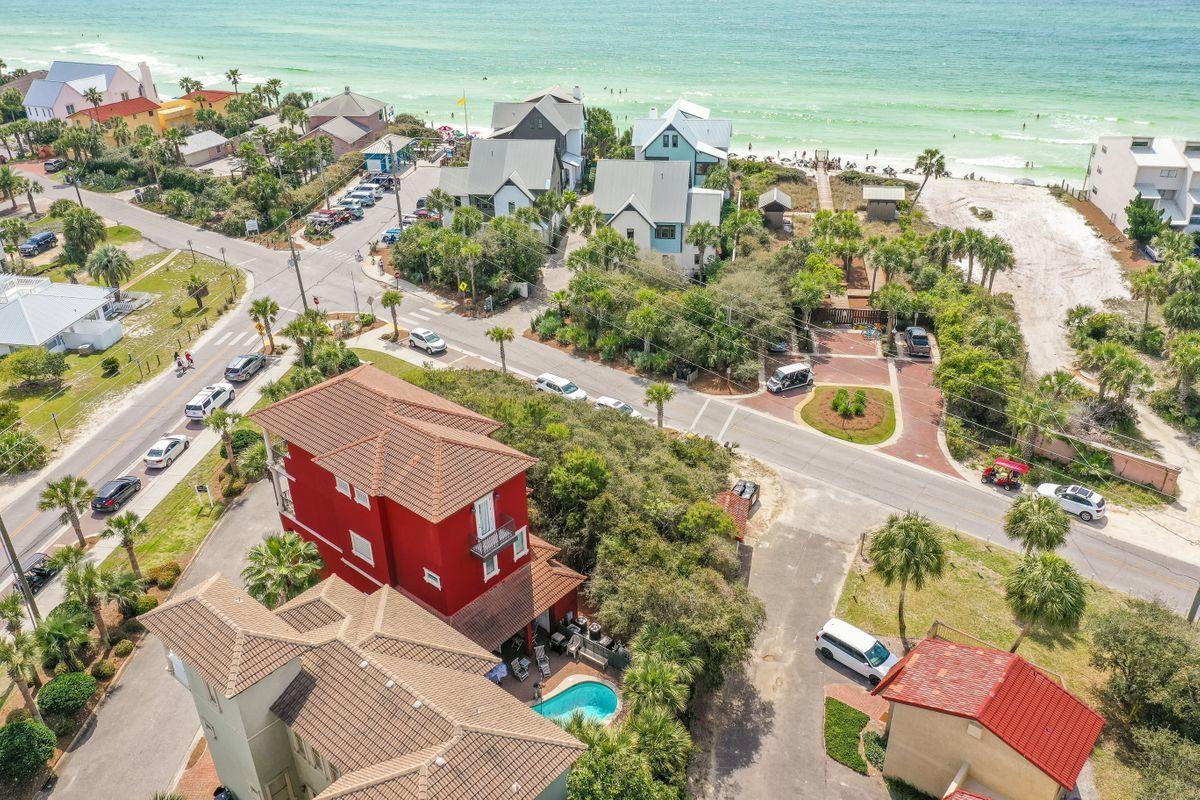 PALMEIRA VILLAS - Residential