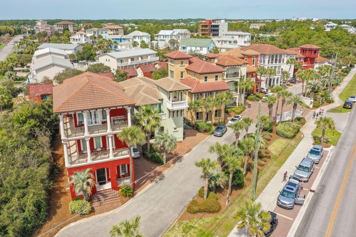 PALMEIRA VILLAS - Residential