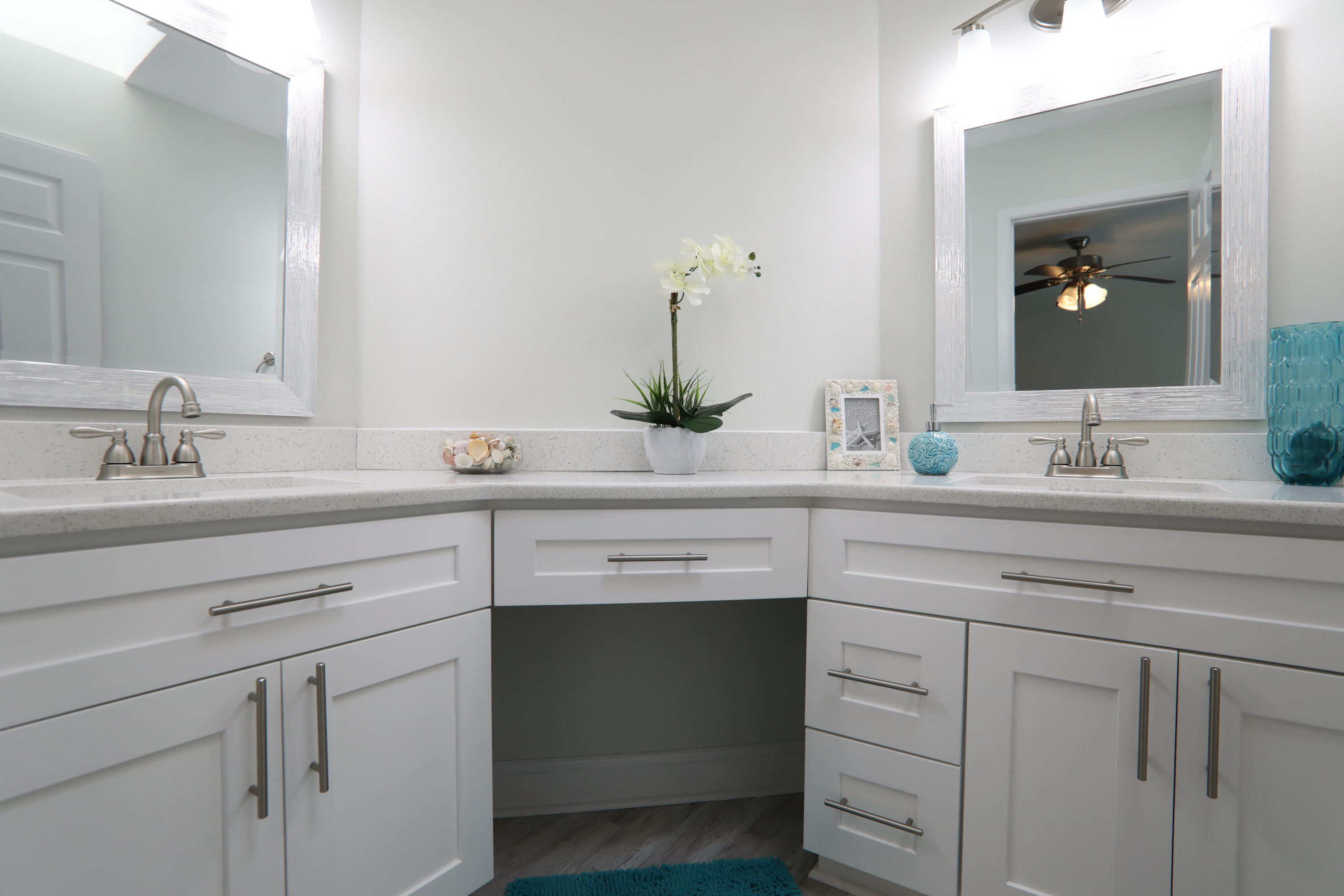 PARKWOOD COURT AT BLUEWATER BAY - Residential