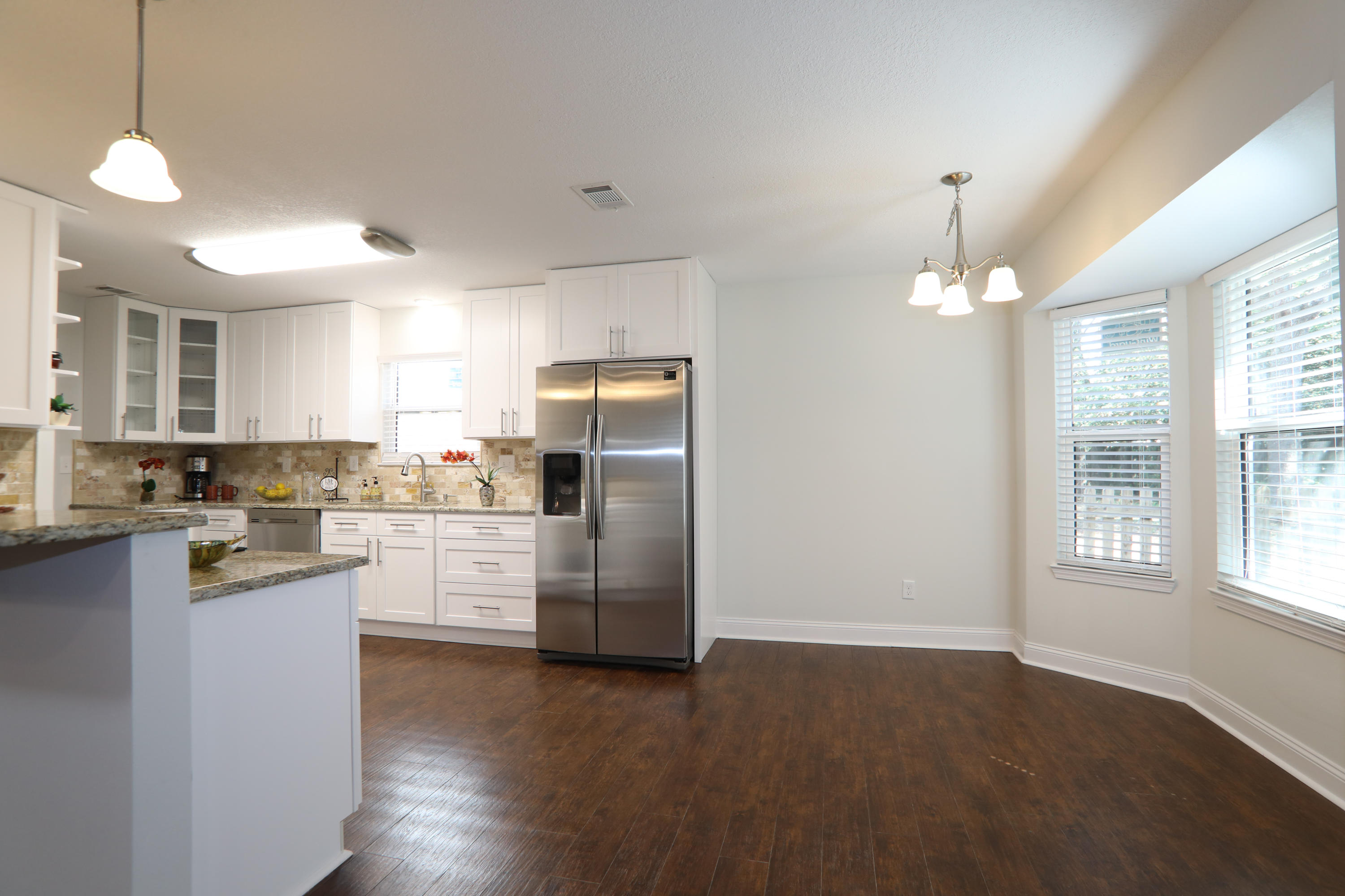 PARKWOOD COURT AT BLUEWATER BAY - Residential