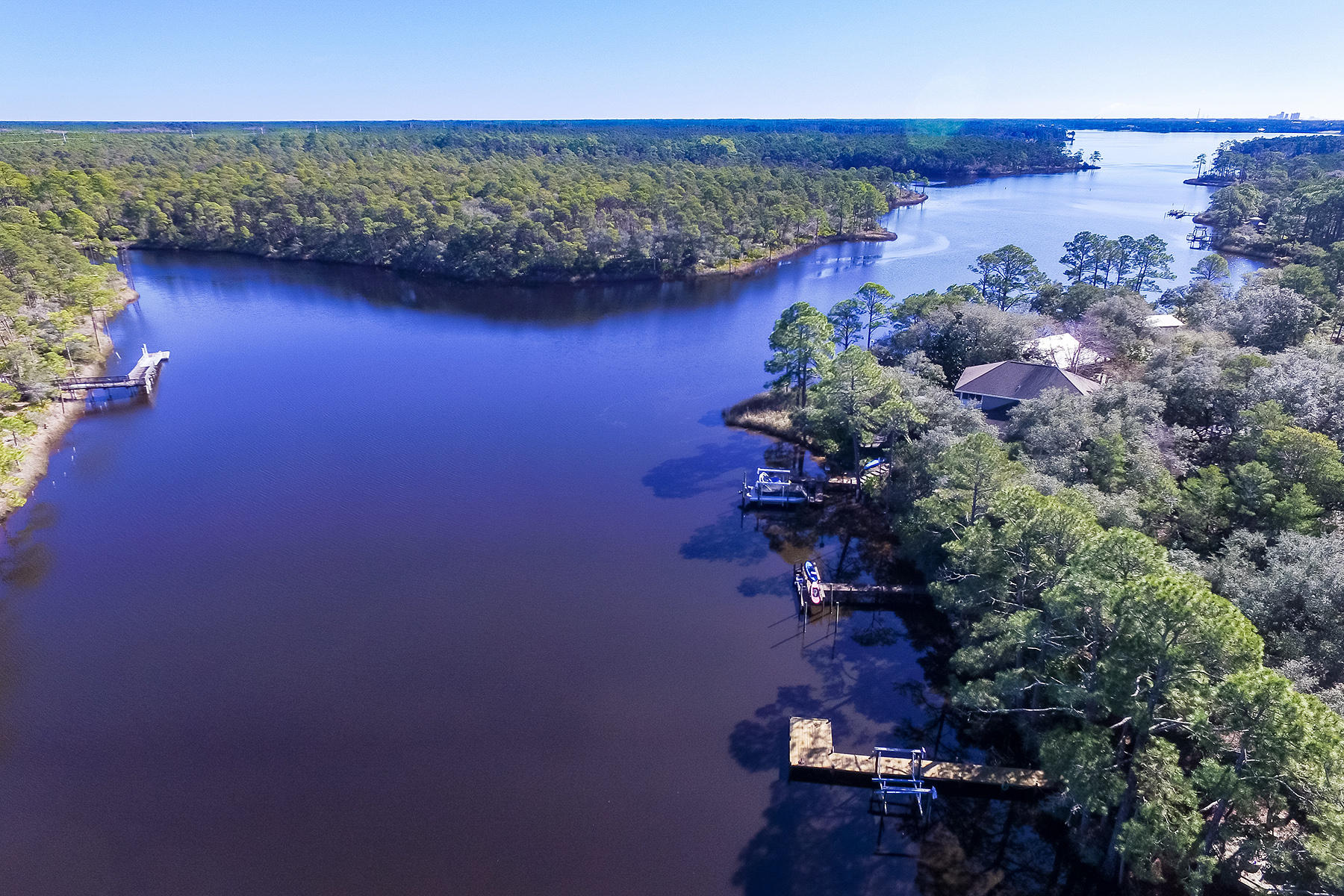 LAKE SHORE ESTATES - Residential