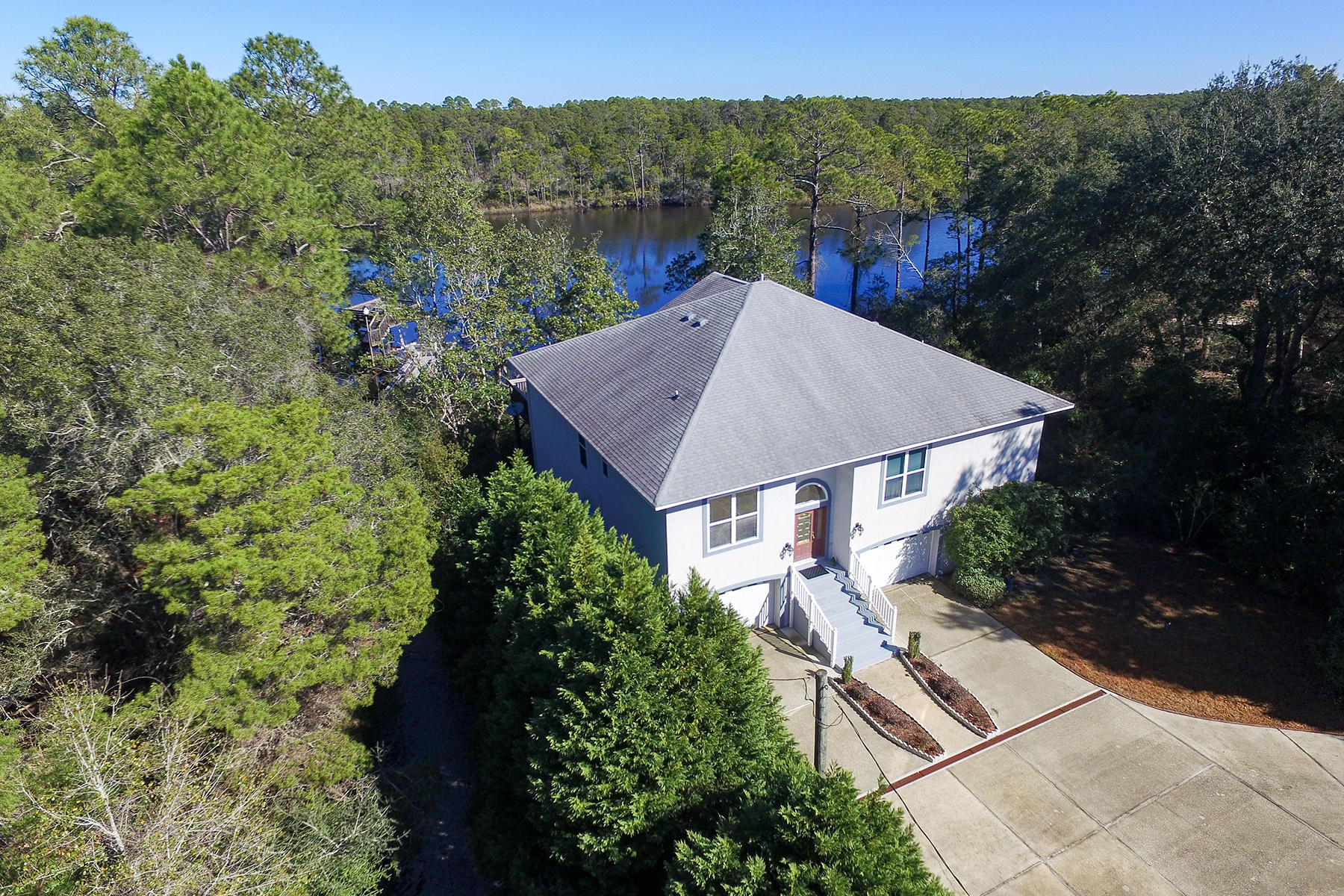 LAKE SHORE ESTATES - Residential