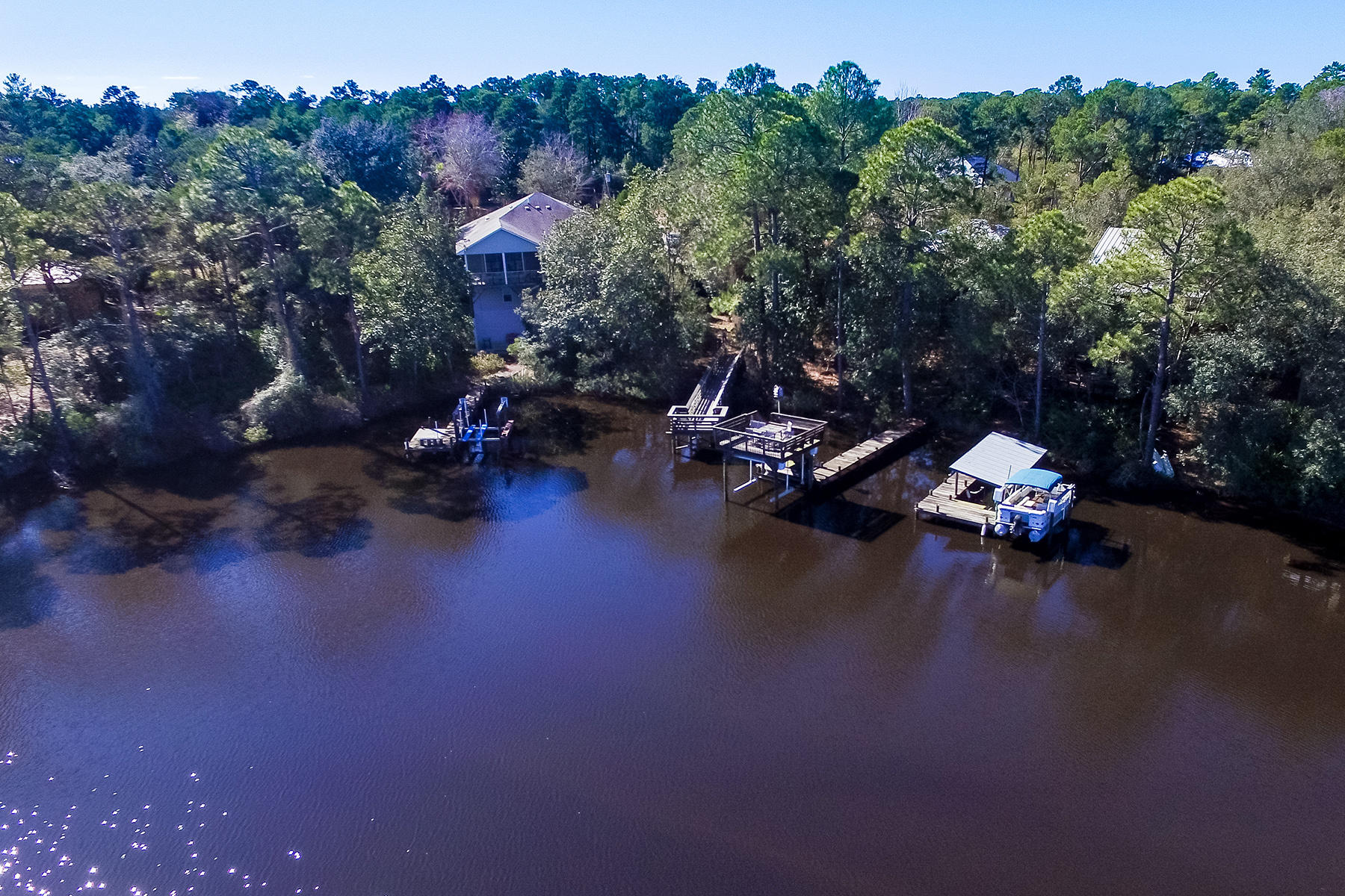 LAKE SHORE ESTATES - Residential