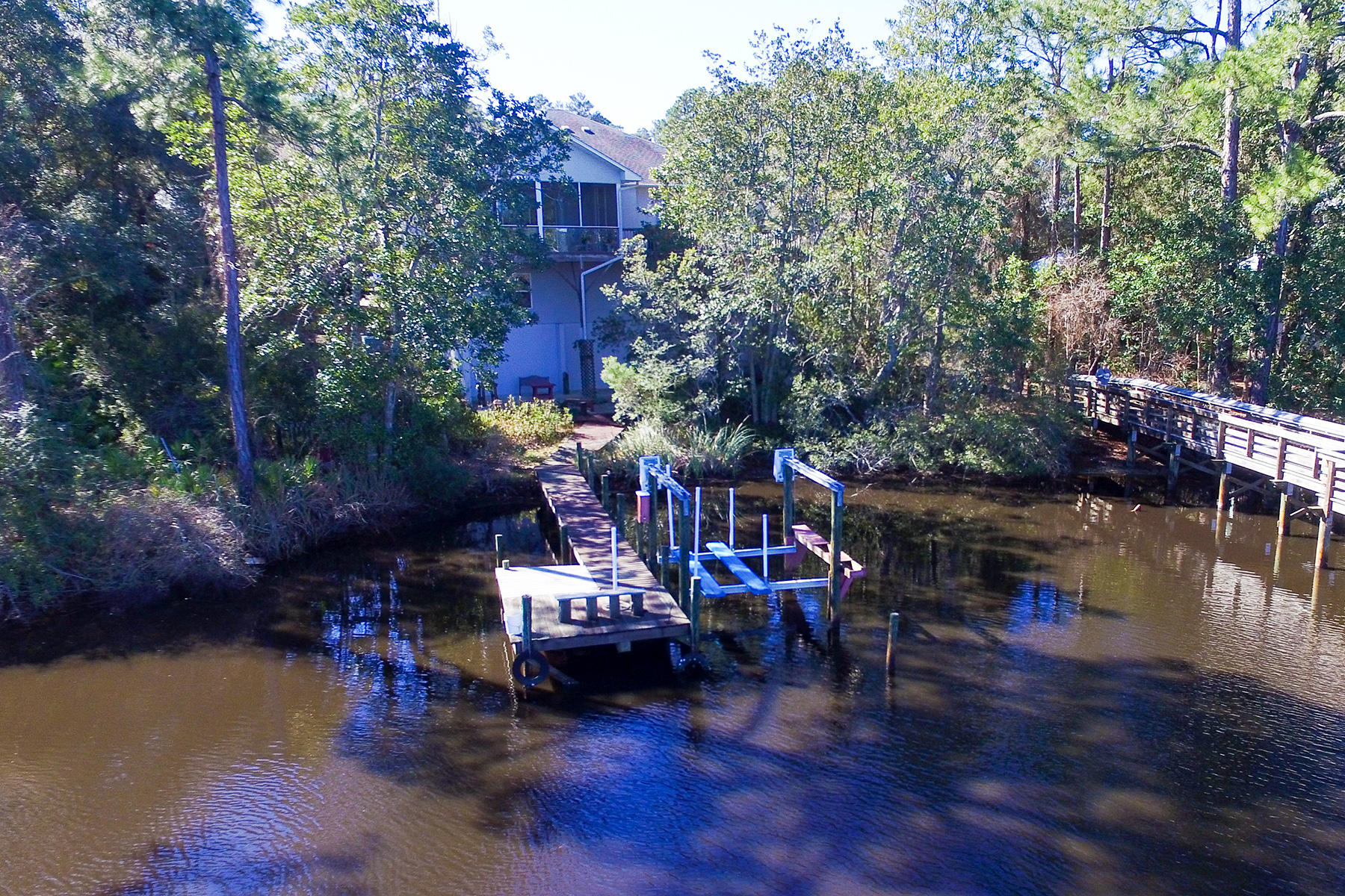 LAKE SHORE ESTATES - Residential