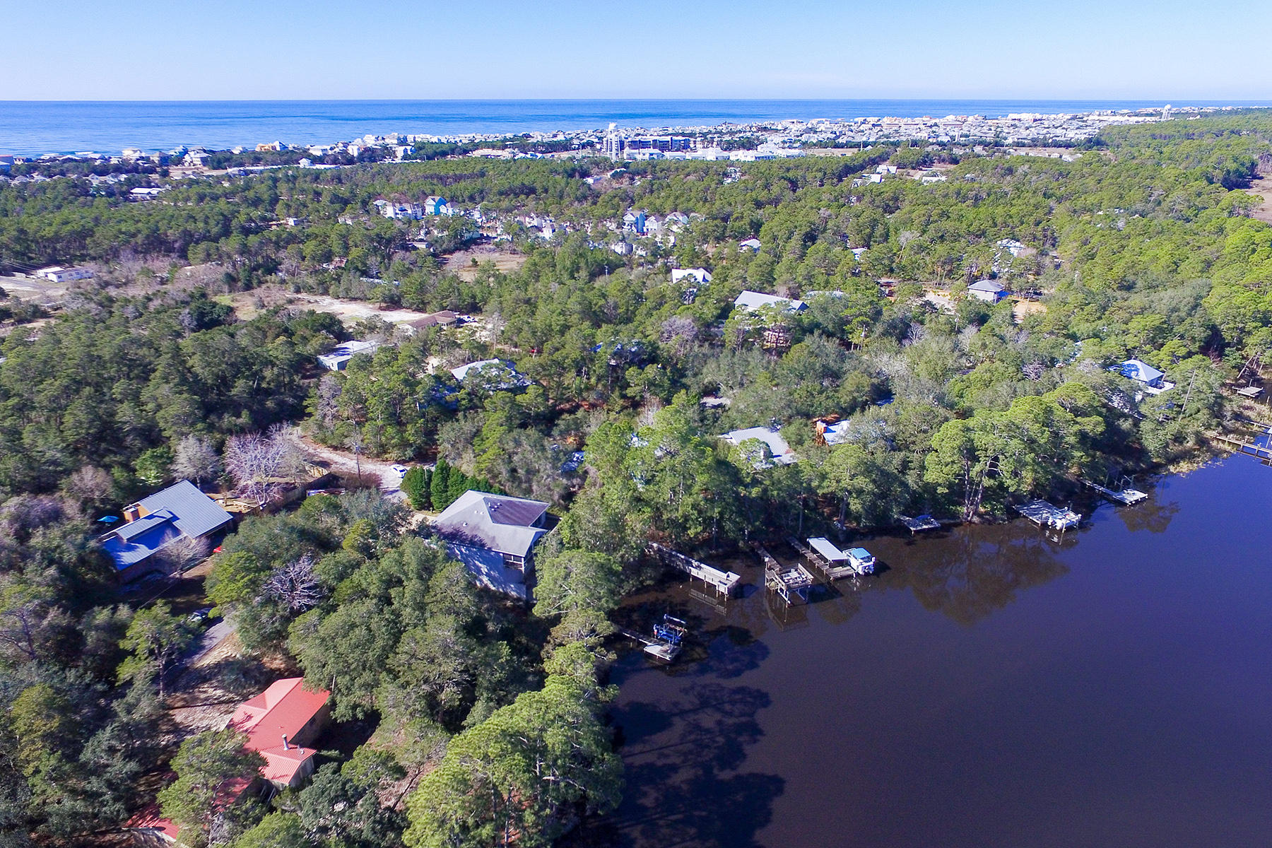 LAKE SHORE ESTATES - Residential